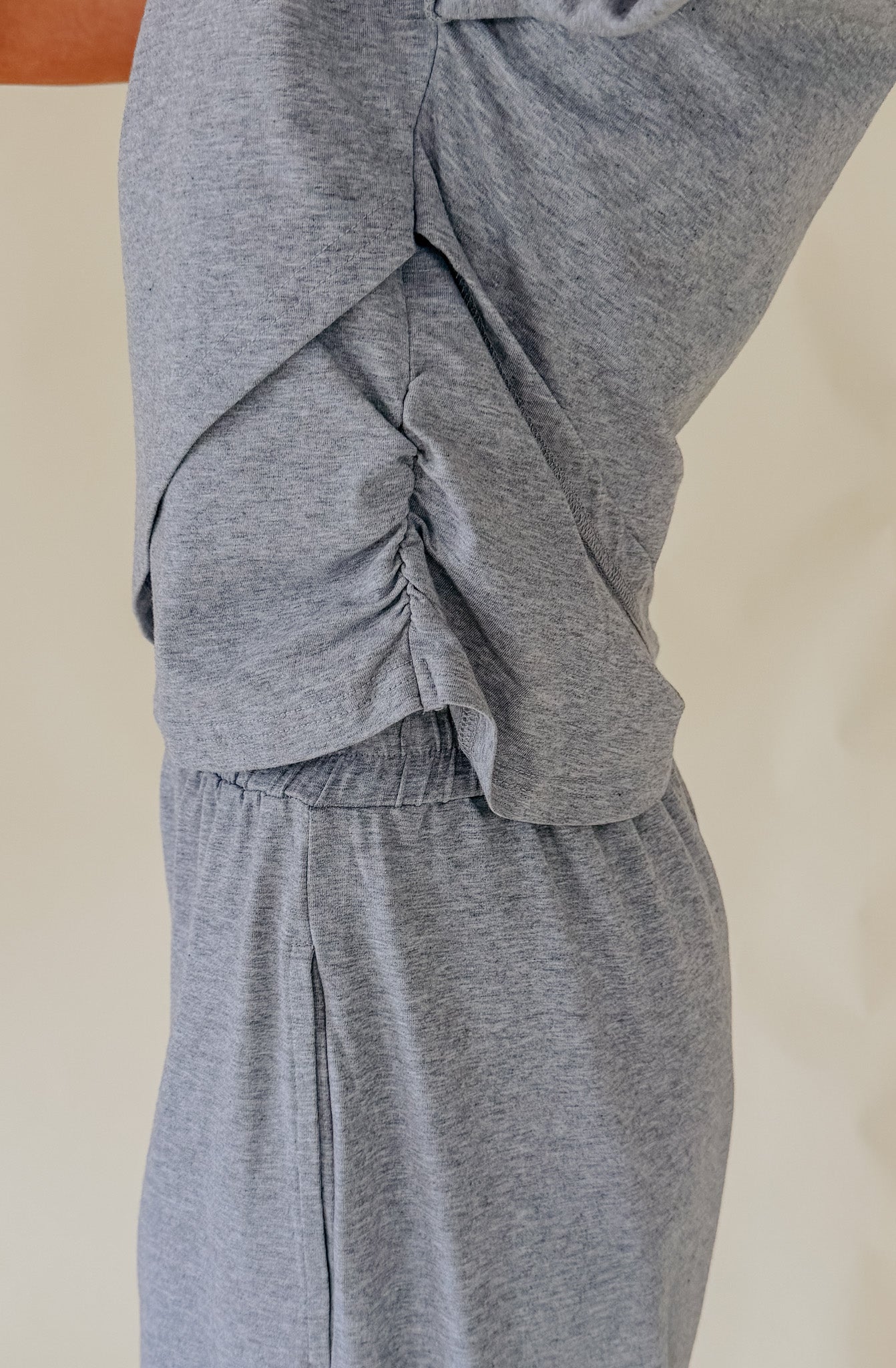 OFF DUTY CROPPED TEE