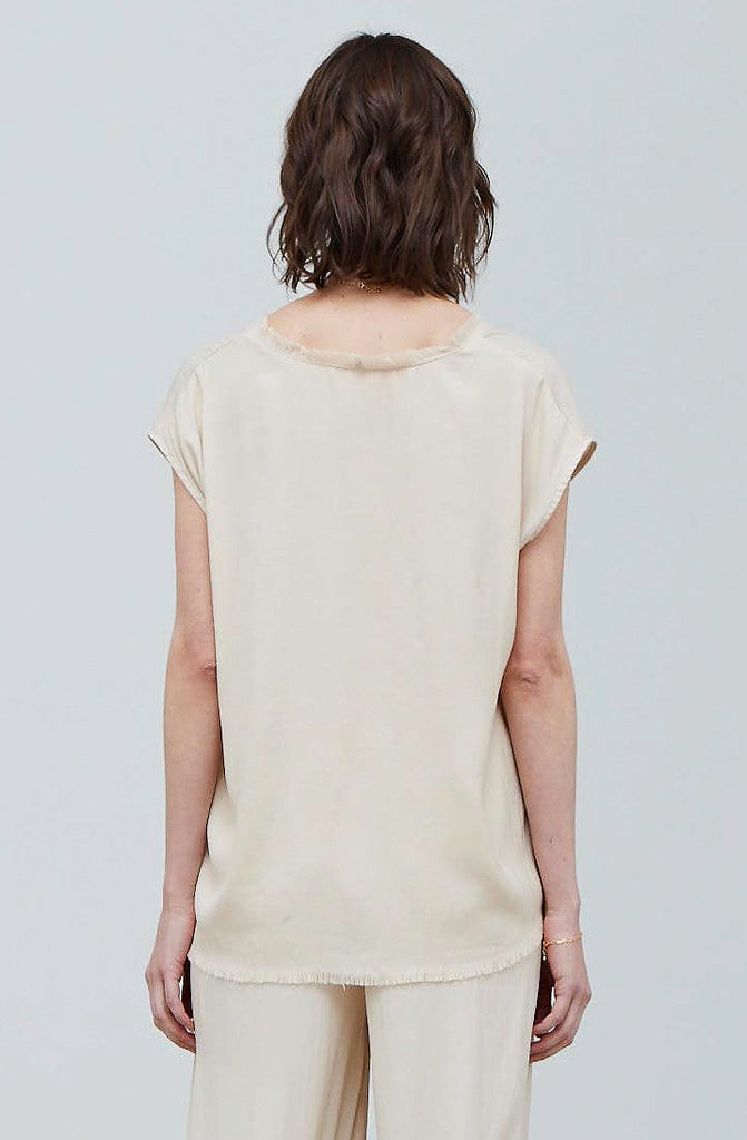 THE GIGI V NECK BLOUSE