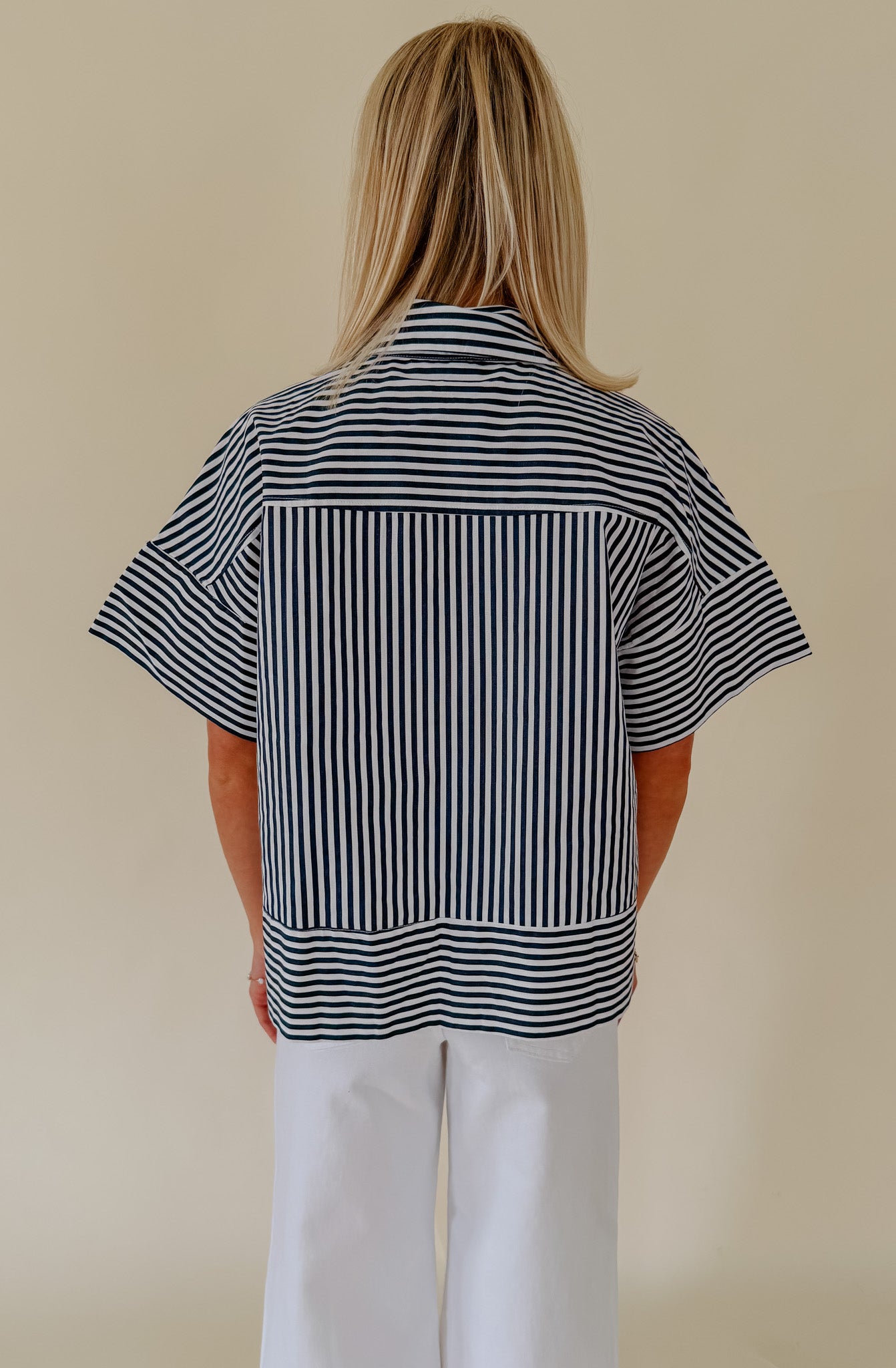 THE VICTORIA STRIPED POPLIN BLEND TOP