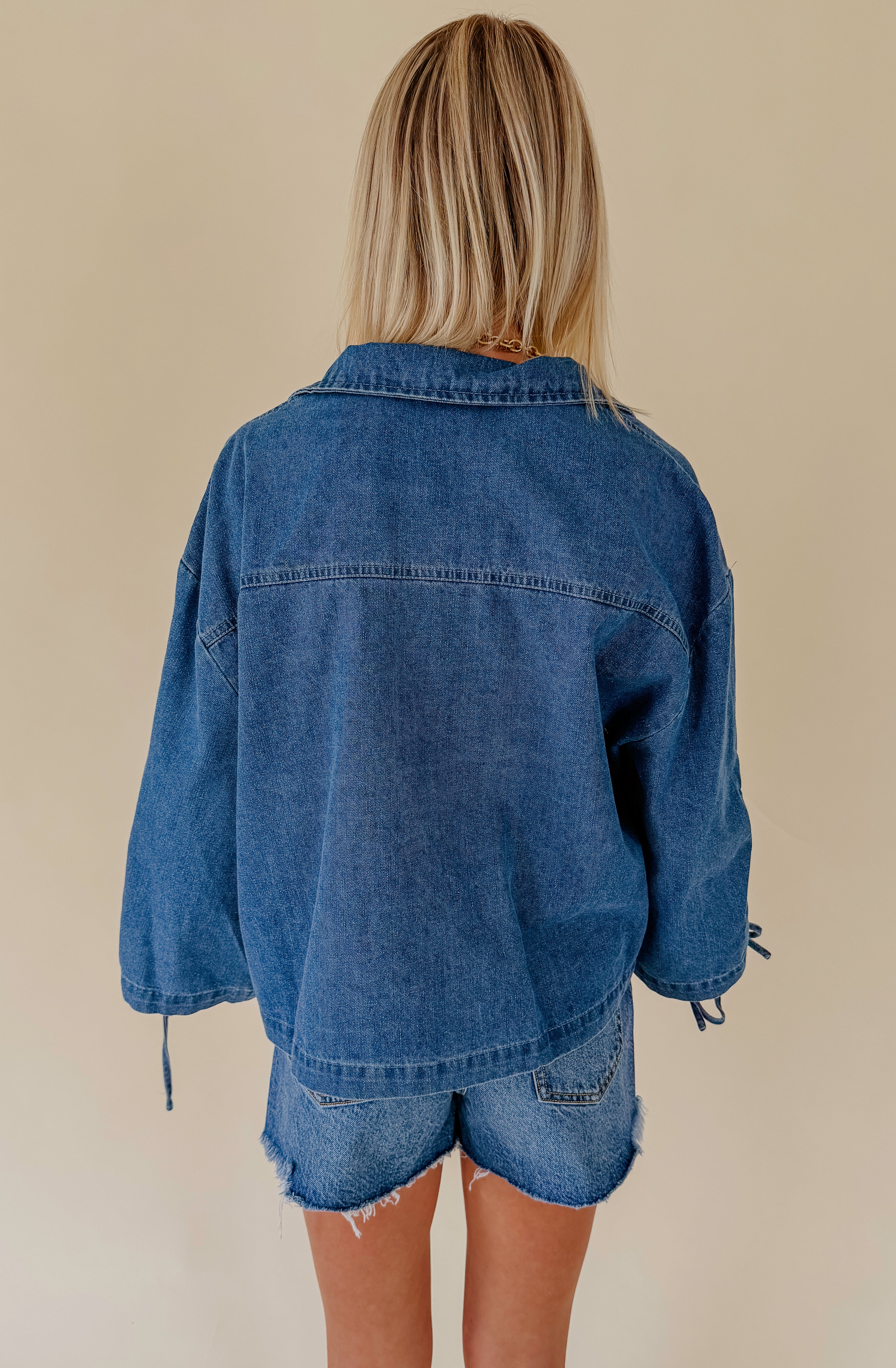 THROW & GO RELAXED DENIM JACKET
