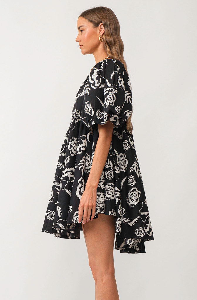 THE DRESS