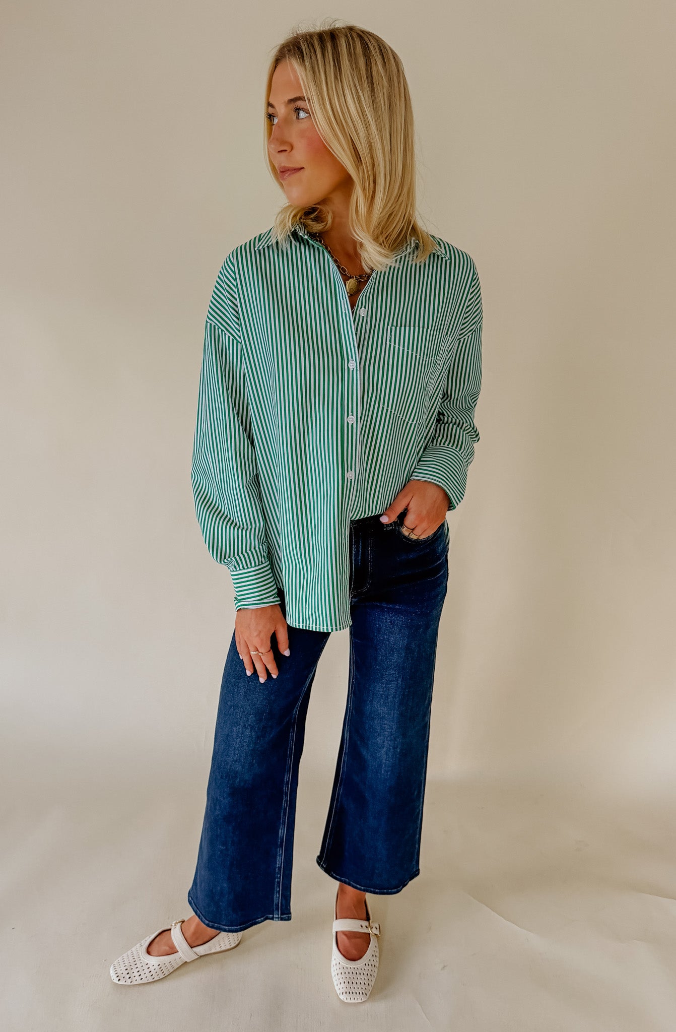 TIME AND TIME AGAIN STRIPED POPLIN BLEND BUTTON DOWN