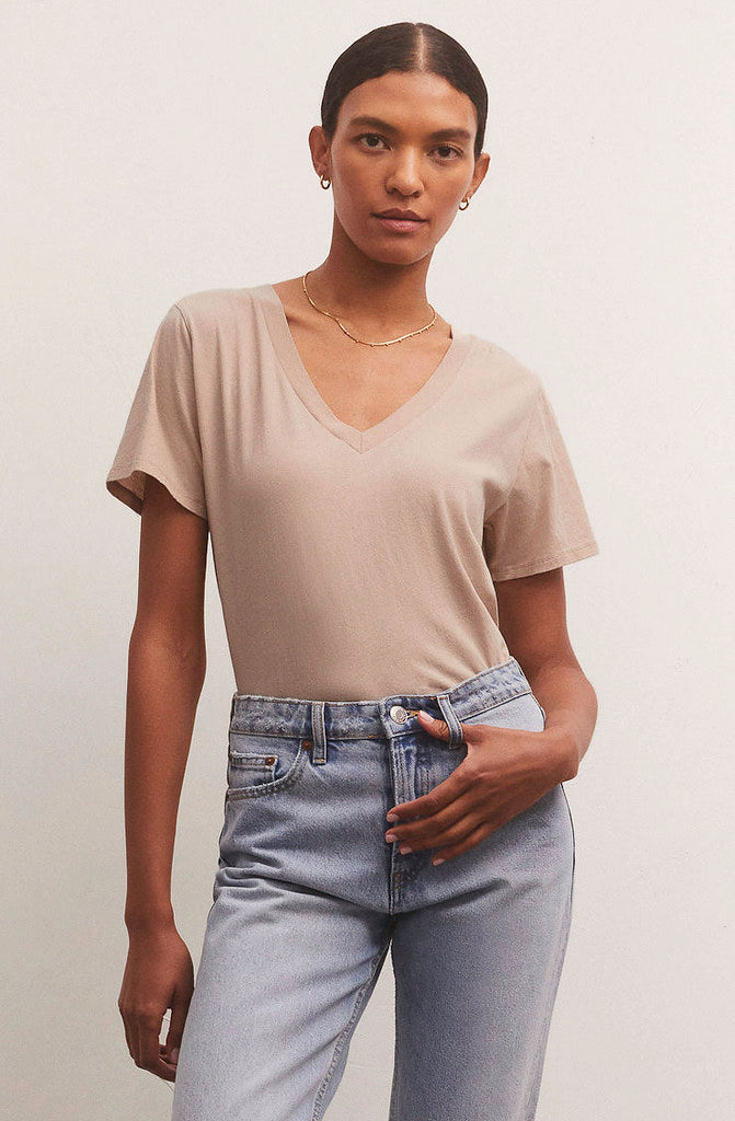 Z SUPPLY GIRLFRIEND V NECK TEE