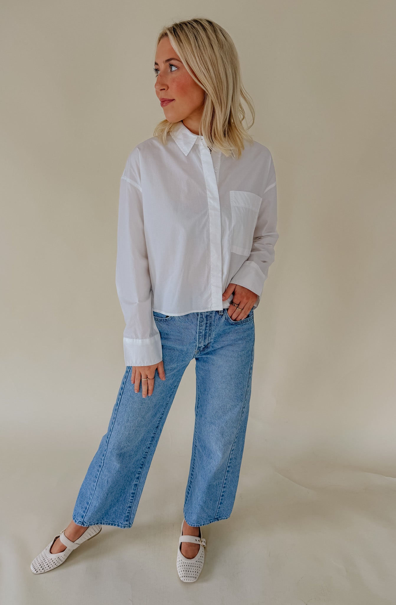 Z SUPPLY FAVORITE BUTTON UP TOP