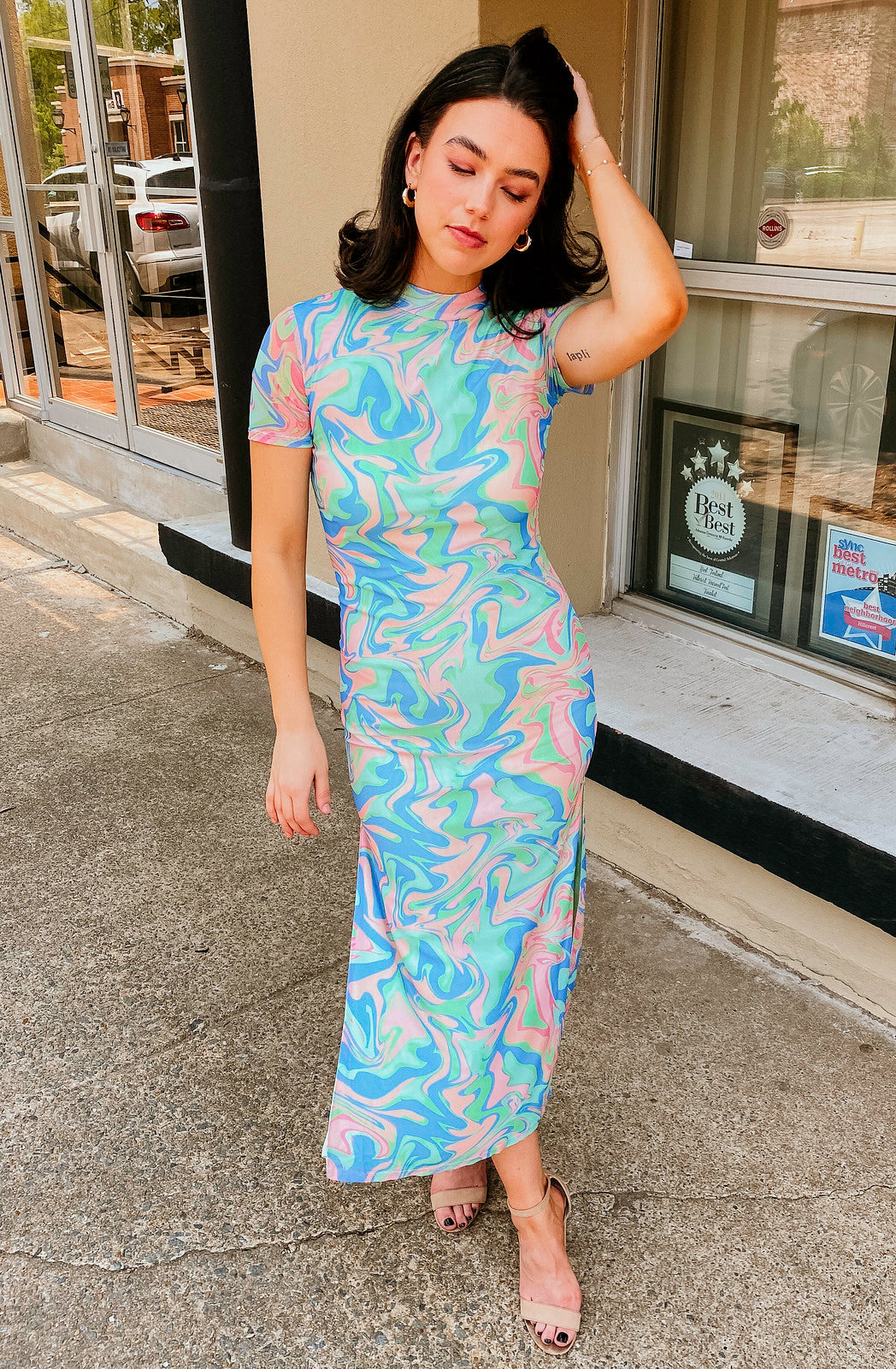 TWIST AND SHOUT MIDI DRESS