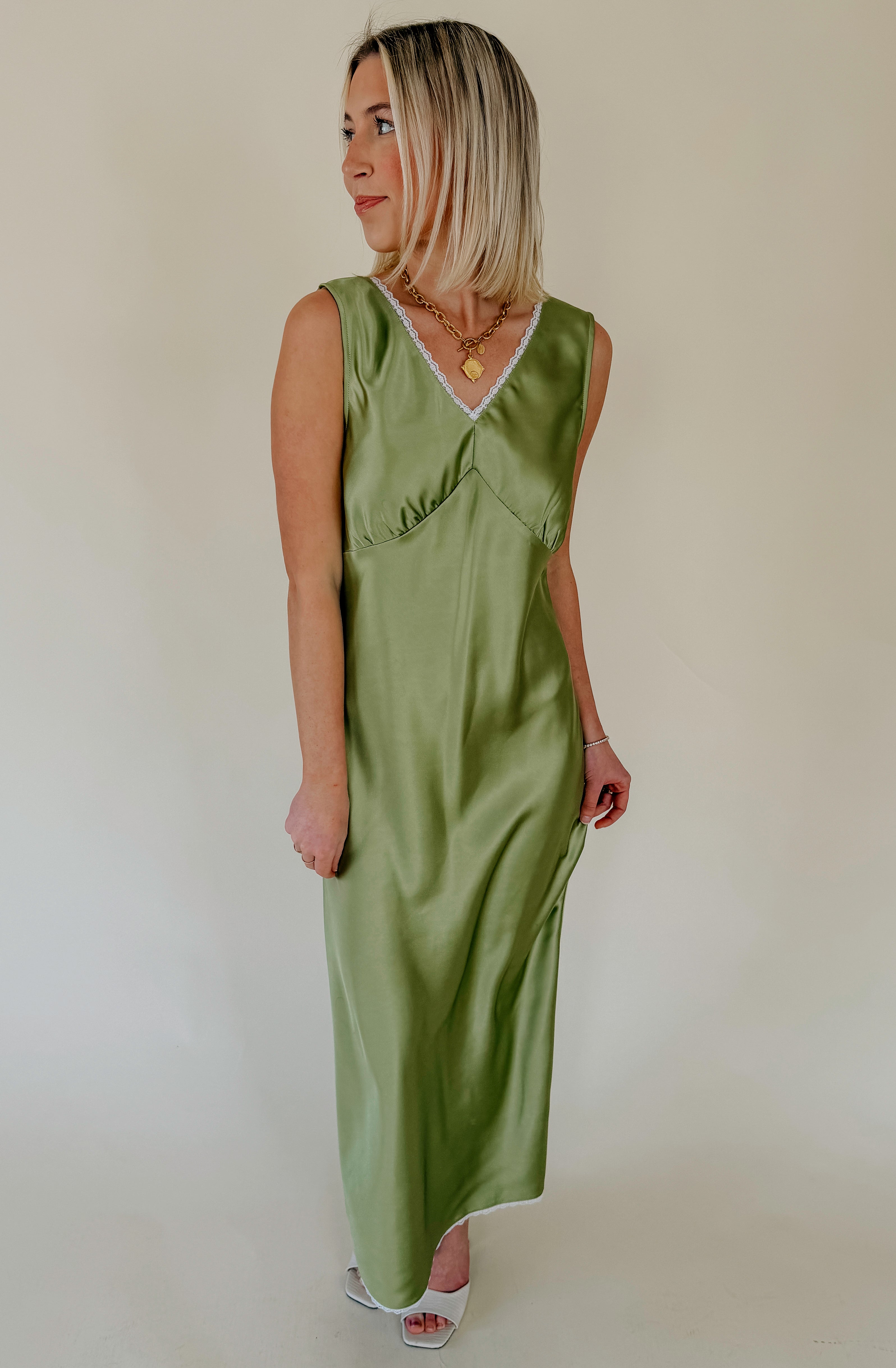 THE VICTORIA MIDI DRESS