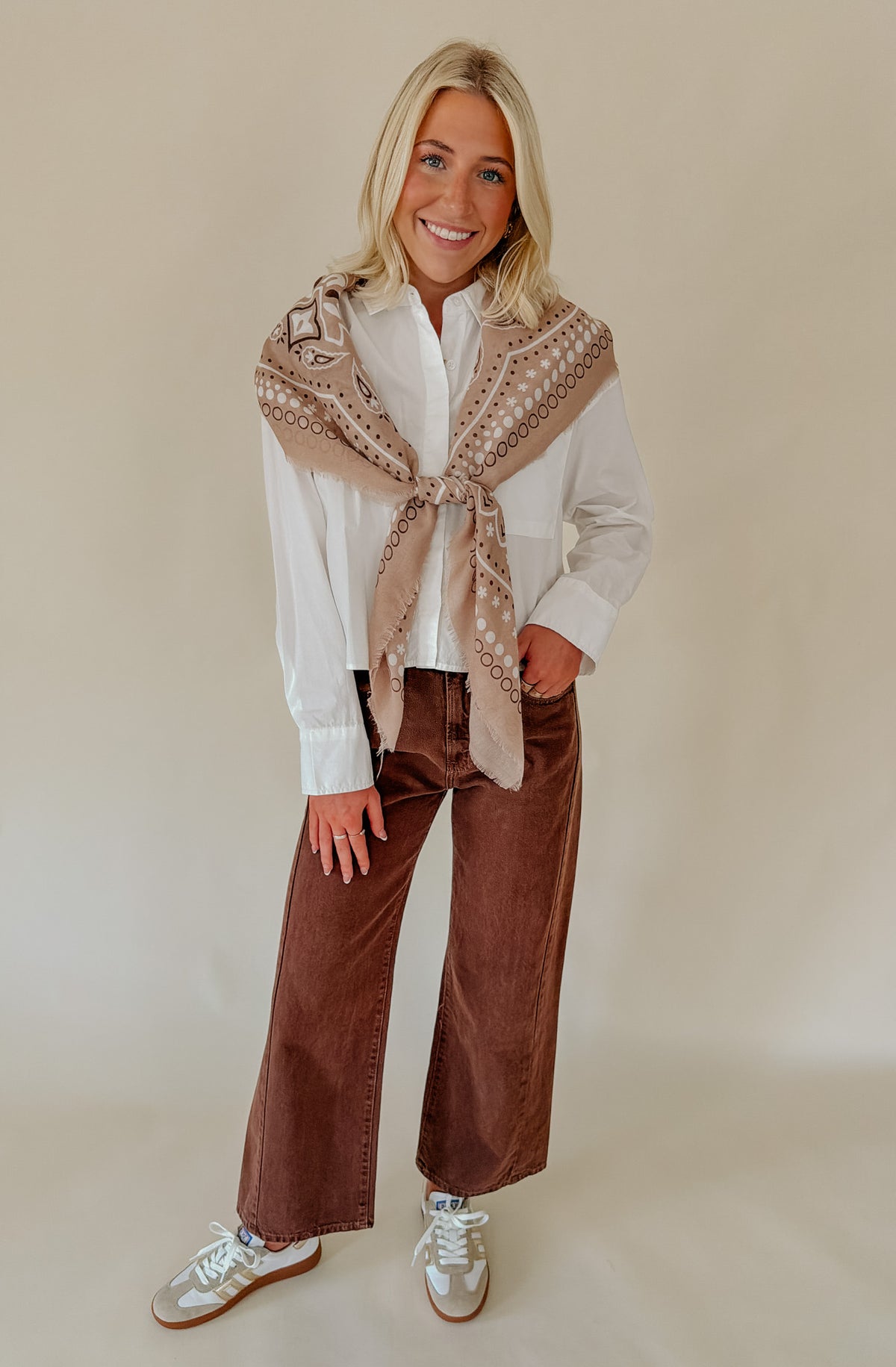 THE ALY LIGHTWEIGHT BANDANA SCARF