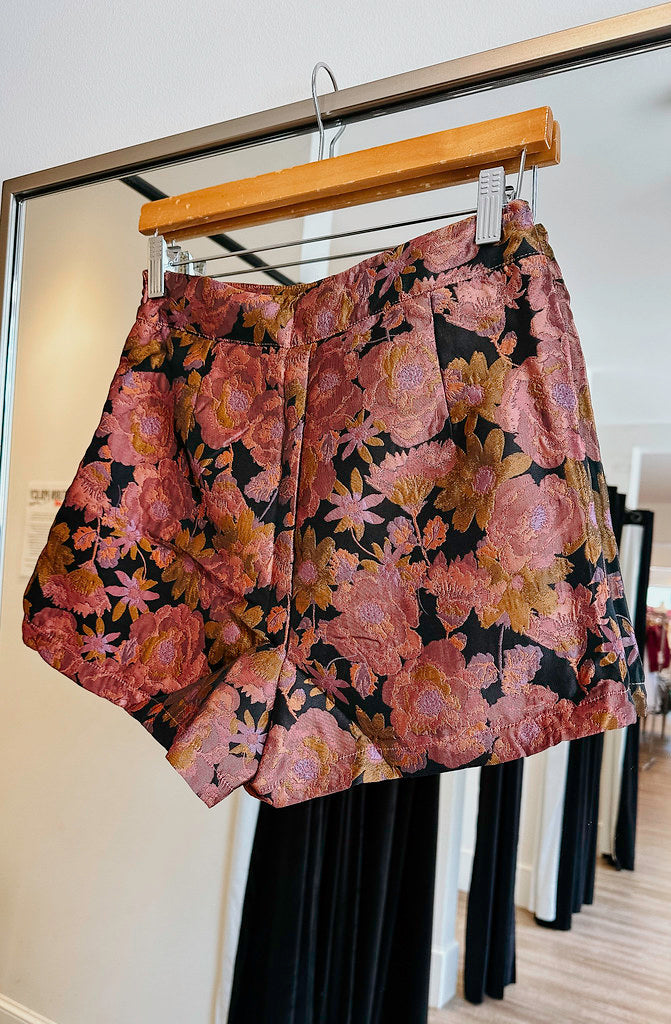 THE LYLA TAILORED SHORTS
