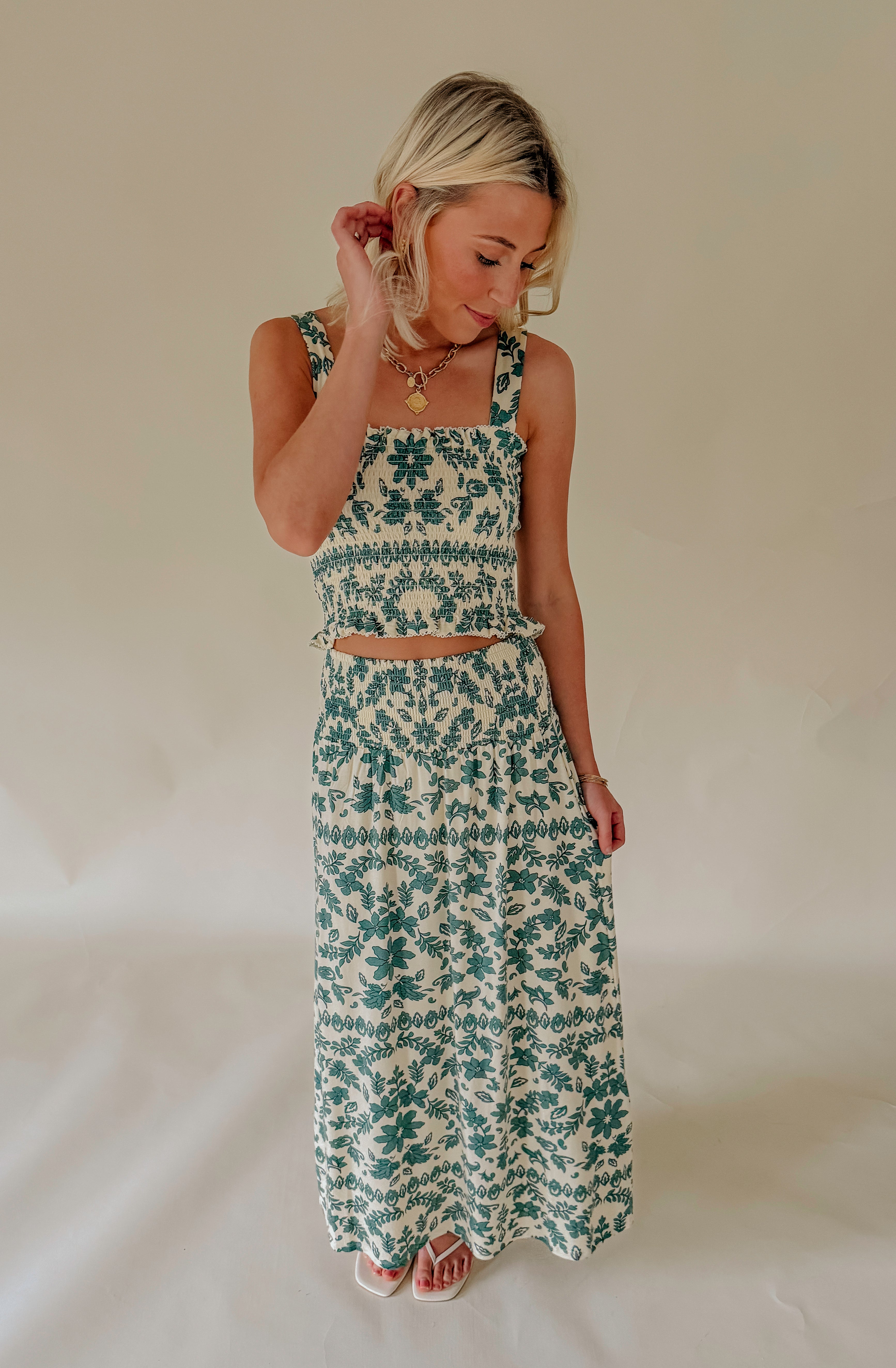 Z SUPPLY LEYA TERA PAISLEY SMOCKED TOP
