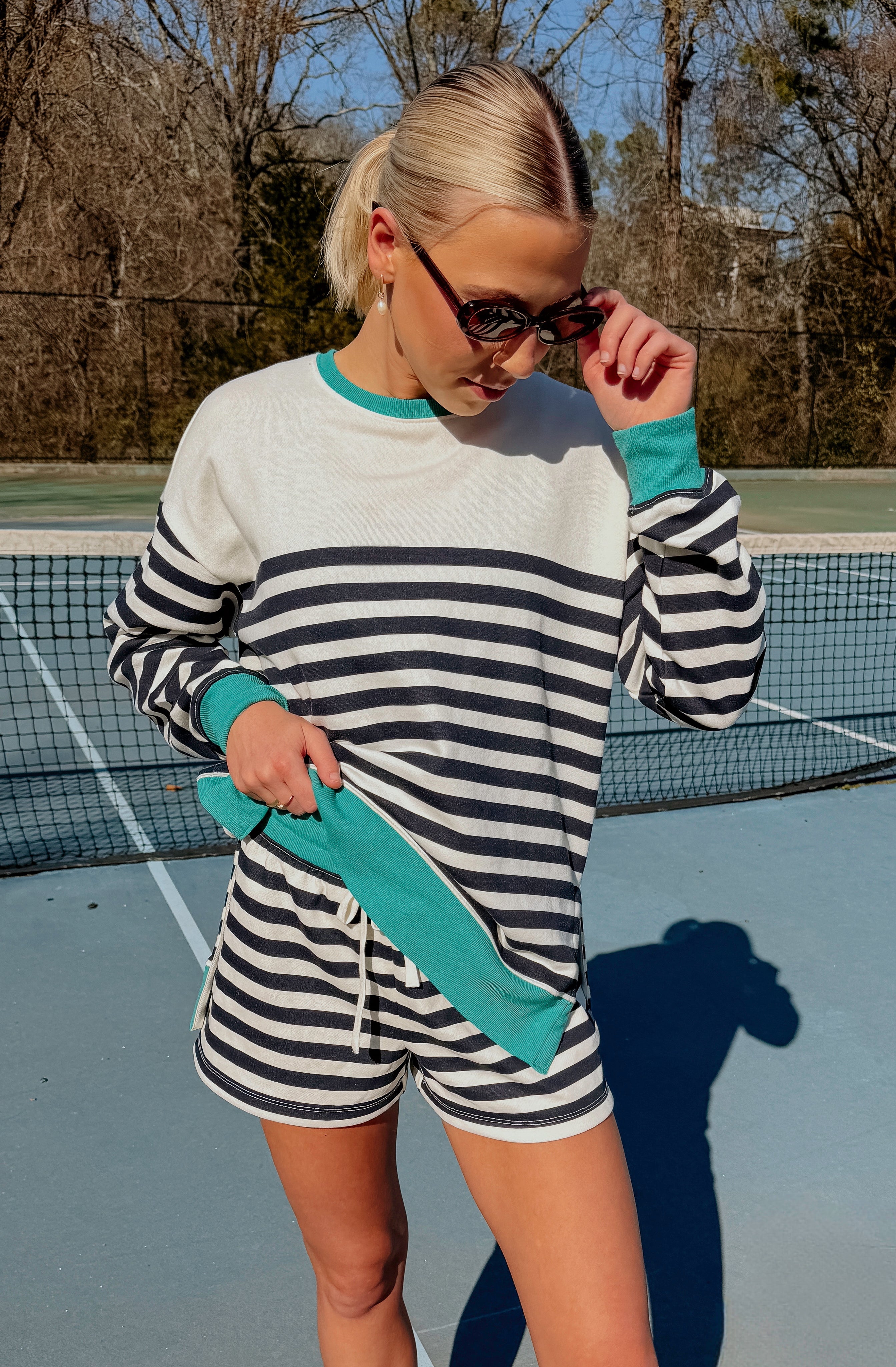 Z SUPPLY LOW KEY STRIPE SHORT