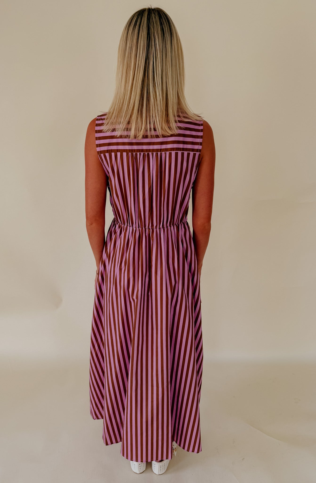 FEEL THE BREEZE TIE MIDI DRESS