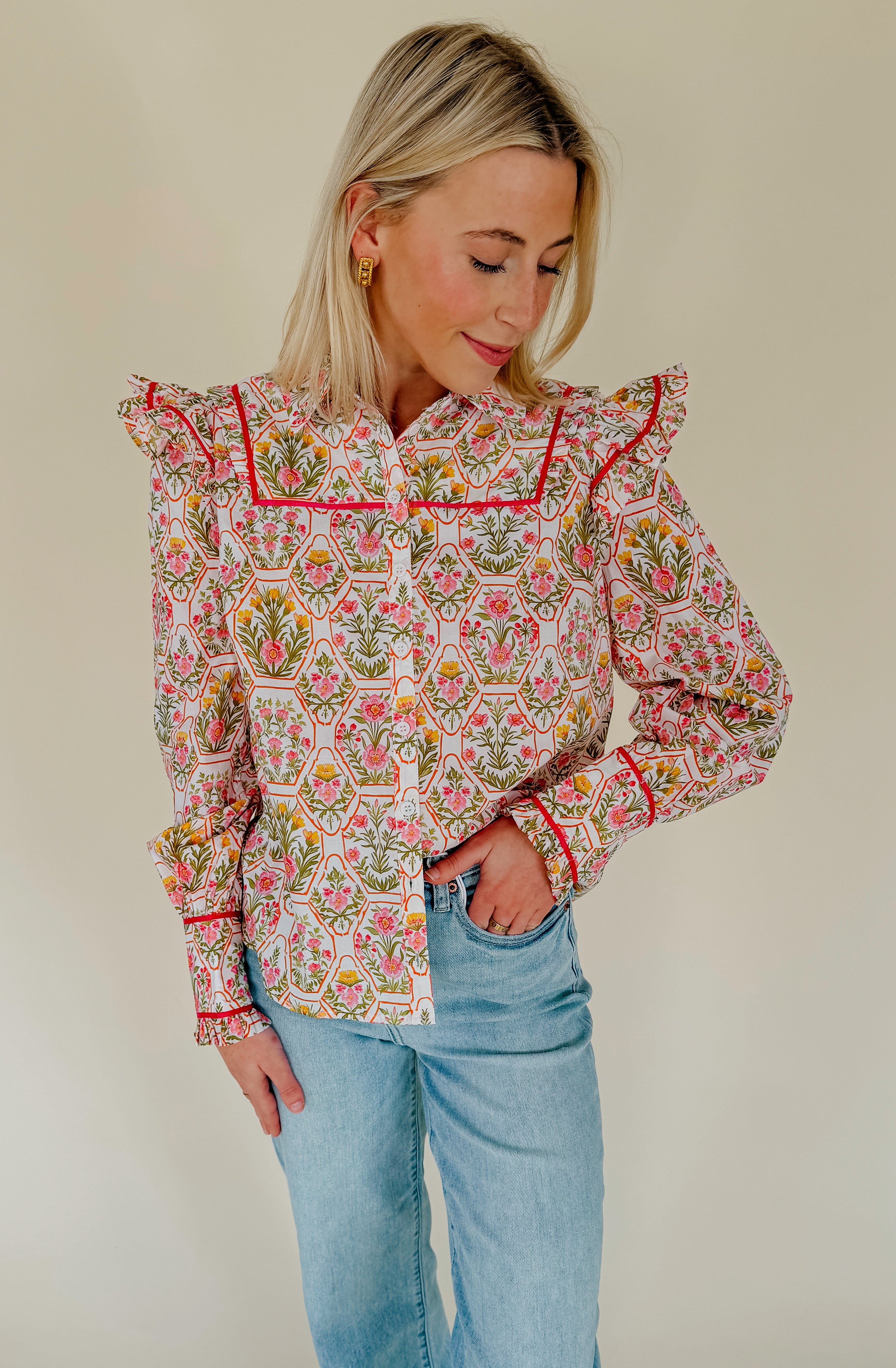 COLOR ME SPRING FLORAL BLOUSE