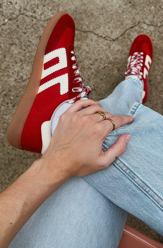 BACK 70 GHOST SNEAKERS