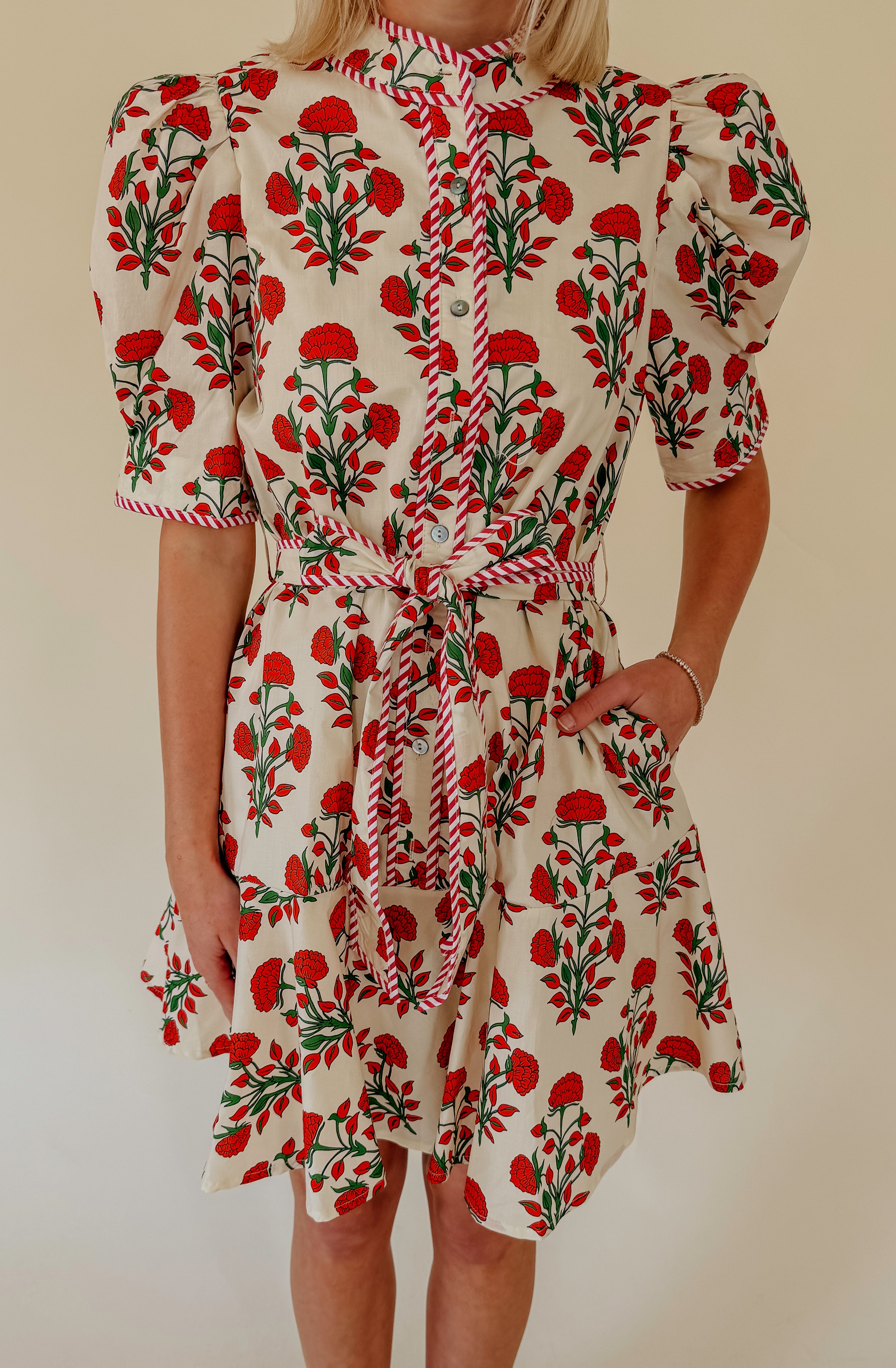 NEW SEASON BUTTONED MINI