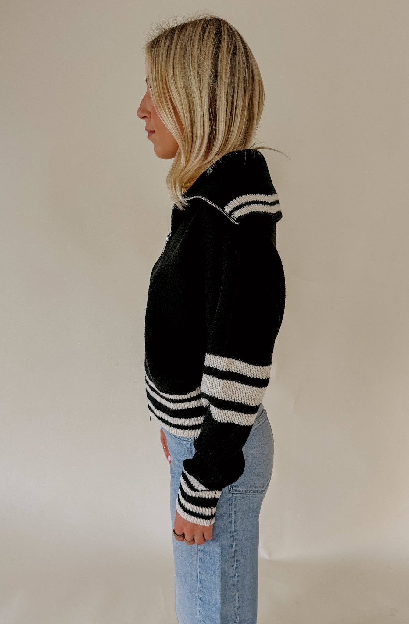 STEVE MADDEN DARA SWEATER