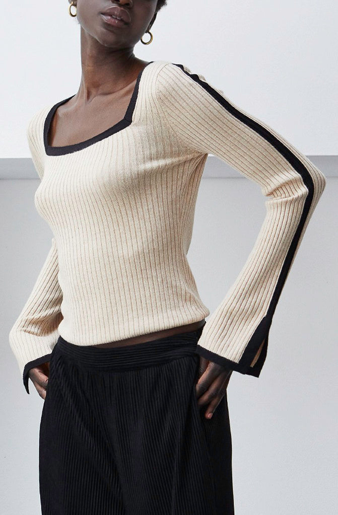 THE ISLA SQUARE KNIT TOP