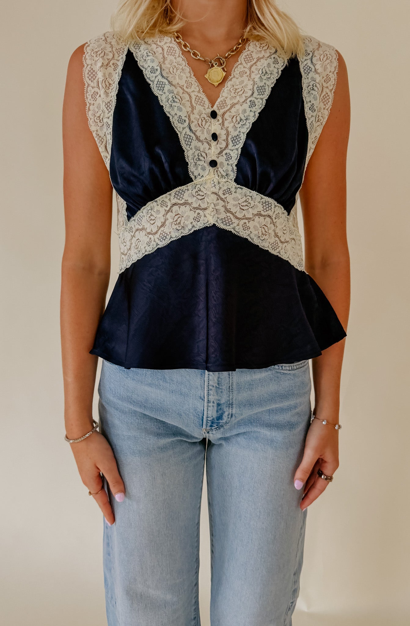 STEVE MADDEN ELINOR TOP