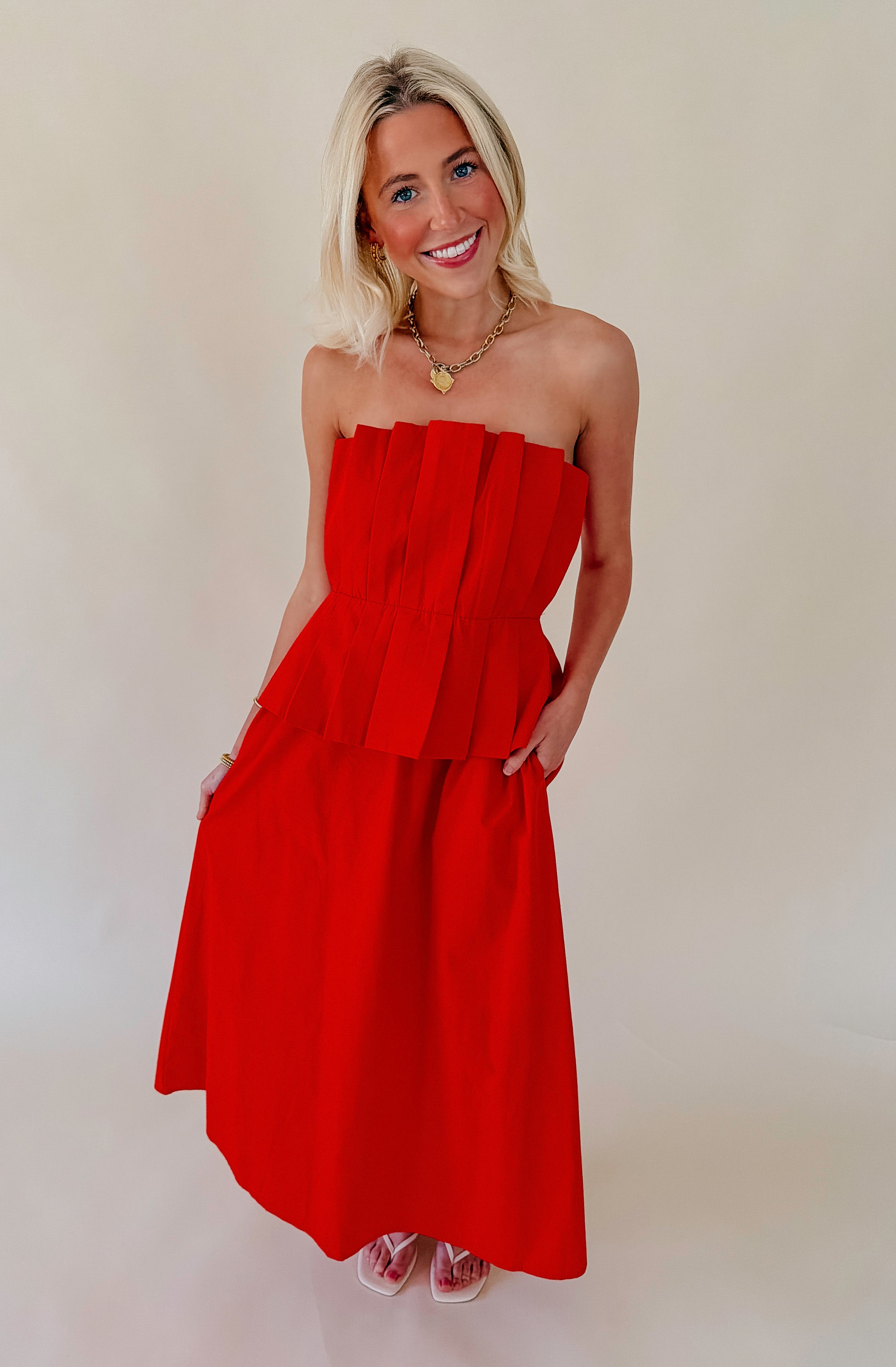 THE MAYCEE STRAPLESS MIDI DRESS