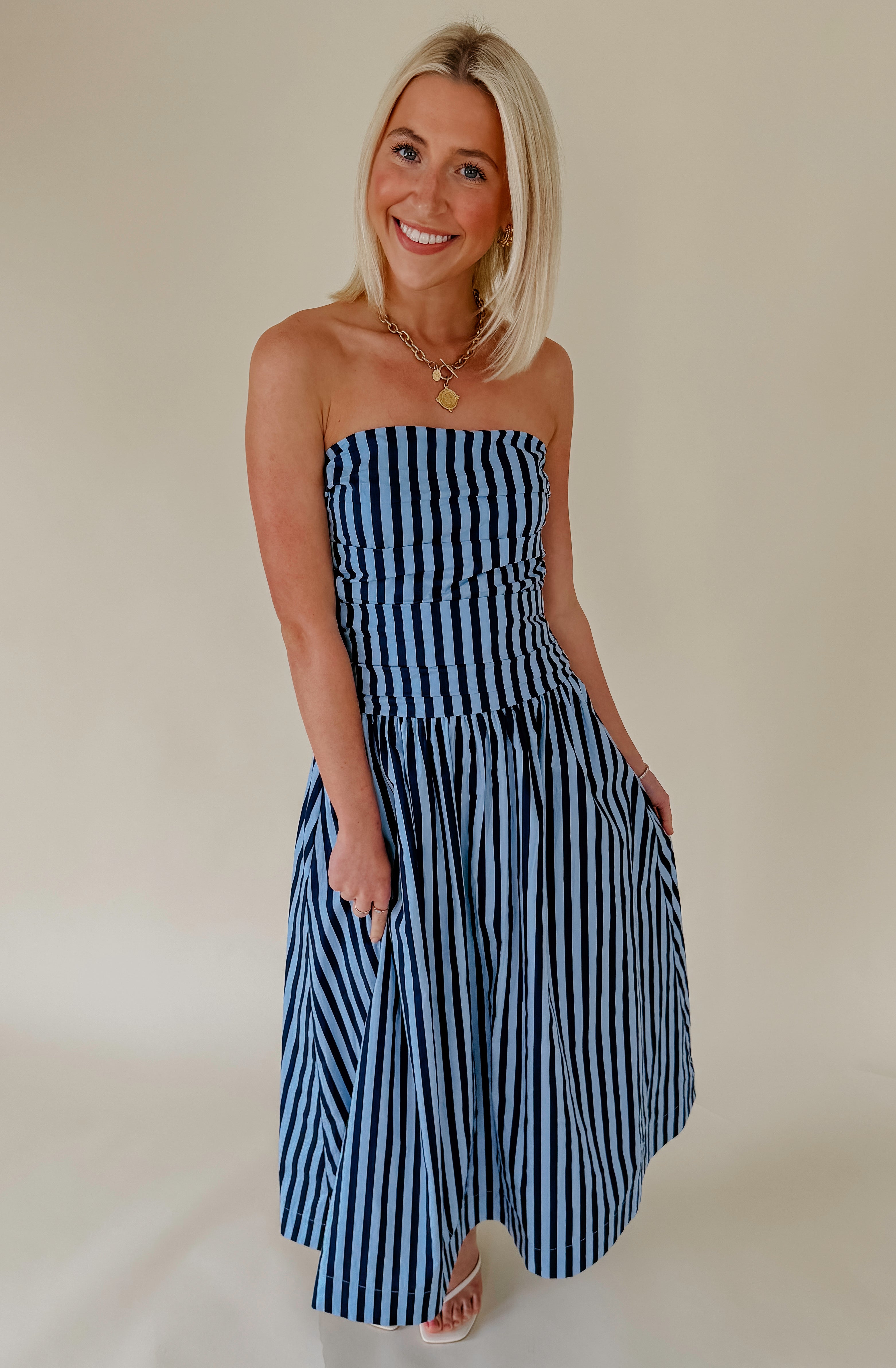 THE PHOEBE STRAPLESS MIDI DRESS