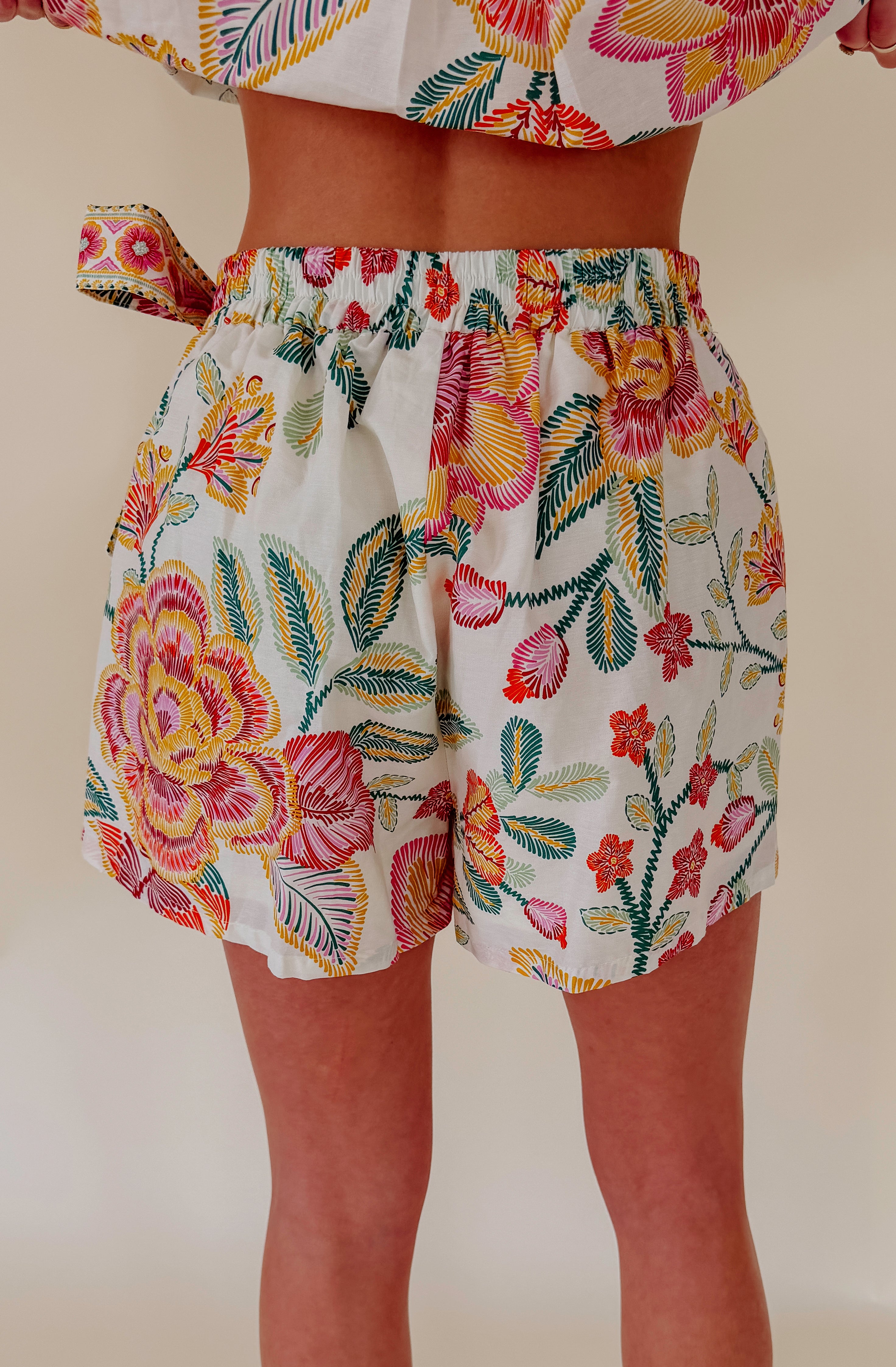 PALM ROYALE TIE WAIST SKORT