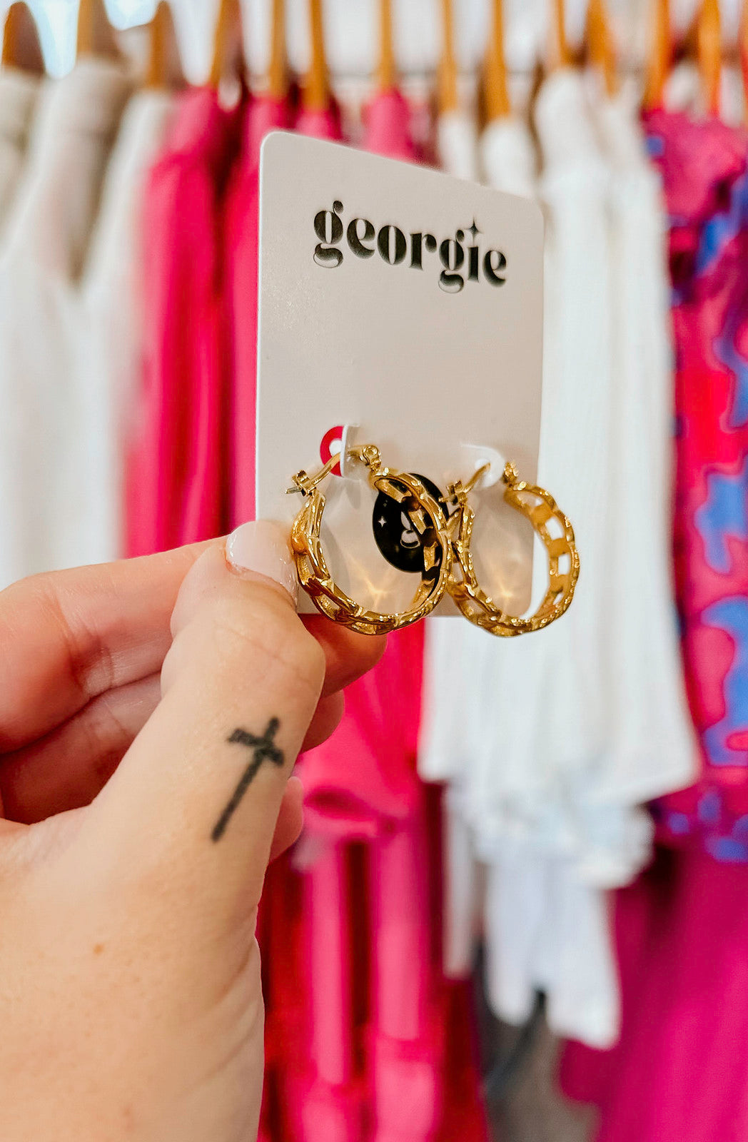GEORGIE CHLOE LINKED HOOPS
