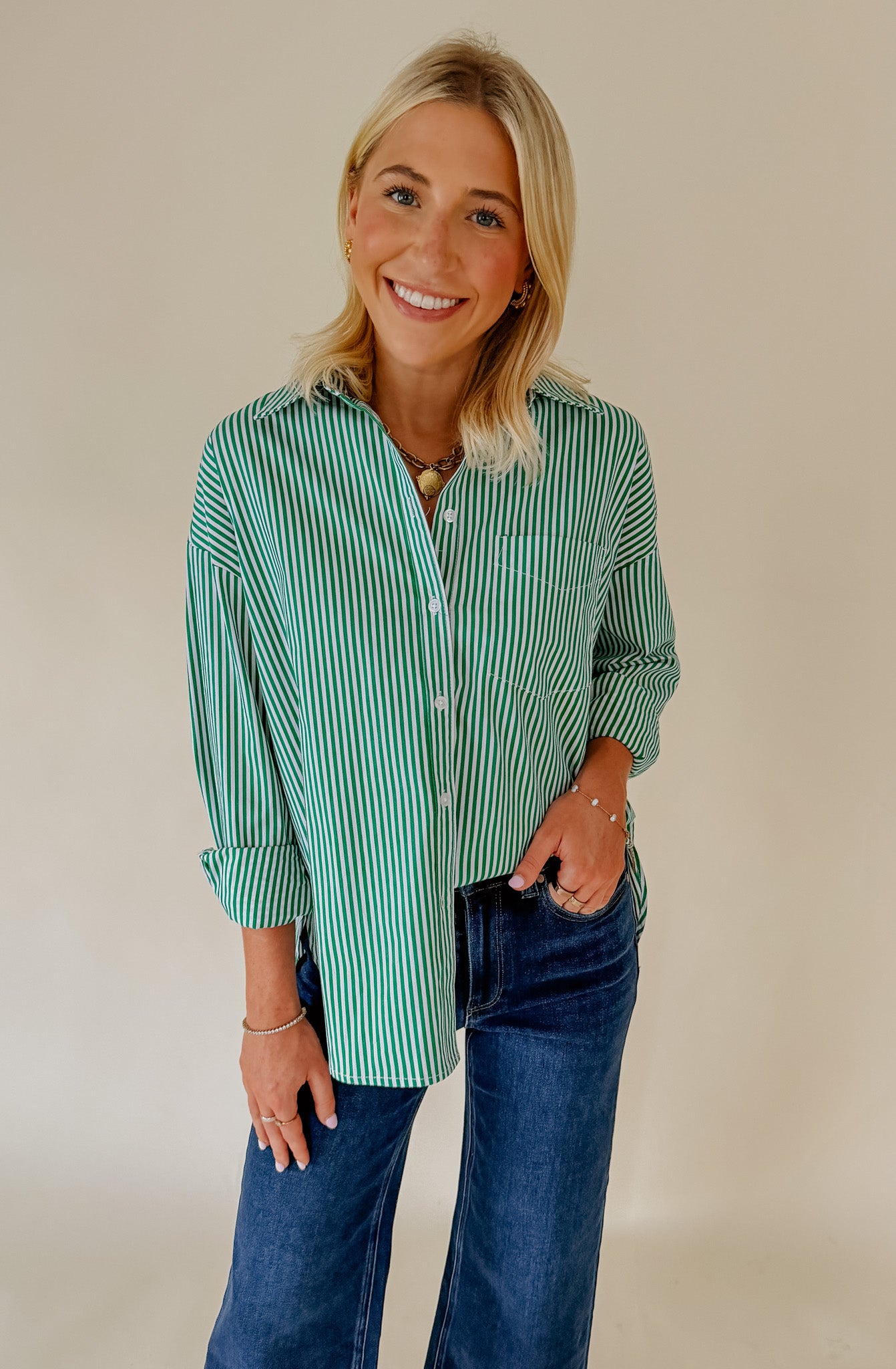 TIME AND TIME AGAIN STRIPED POPLIN BLEND BUTTON DOWN