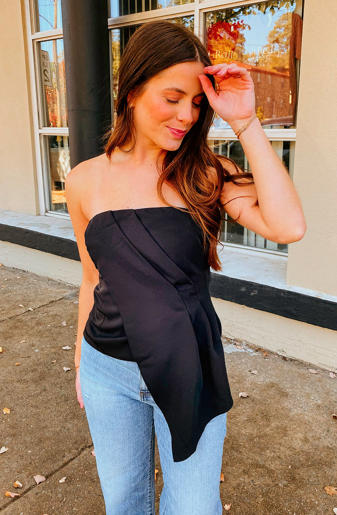 OUT FOR THE NIGHT STRAPLESS ASSYMETRICAL TOP