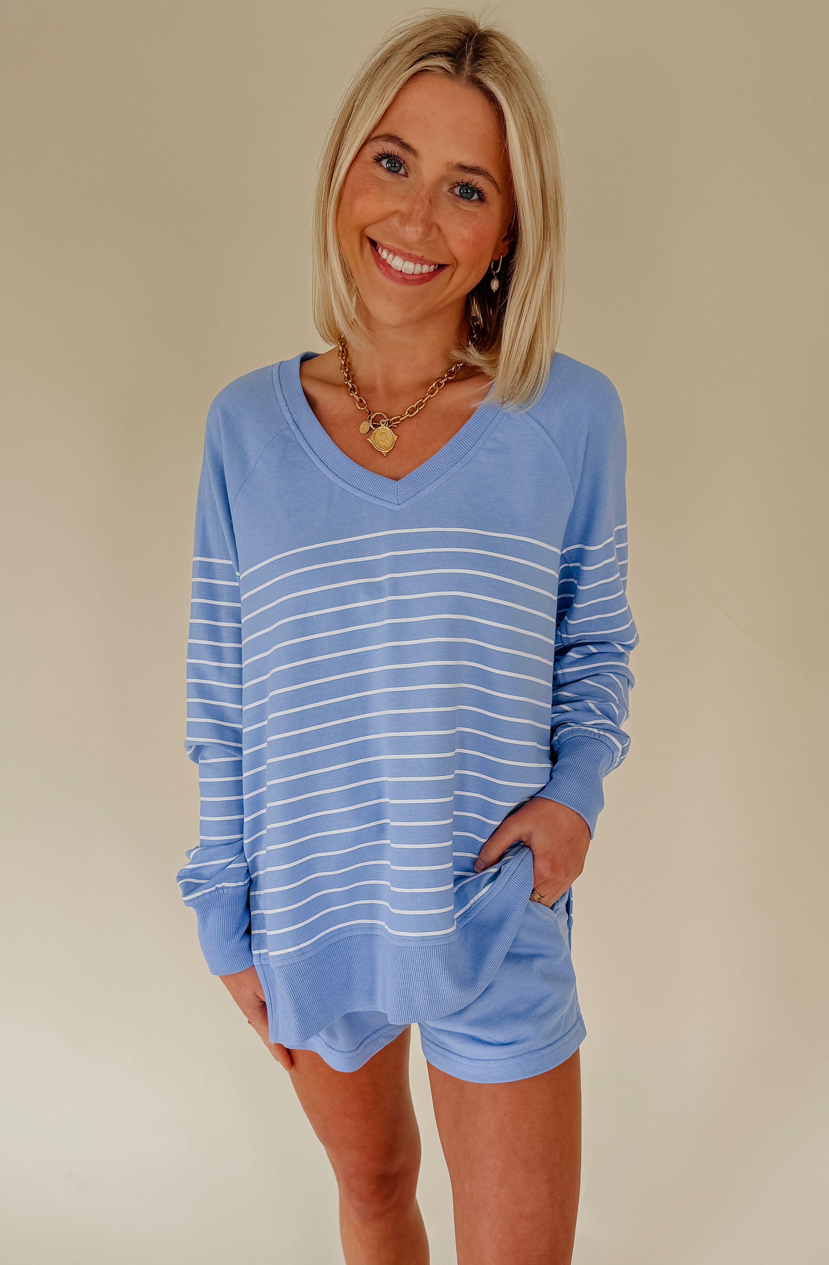 Z SUPPLY WEEKENDER STRIPE V NECK