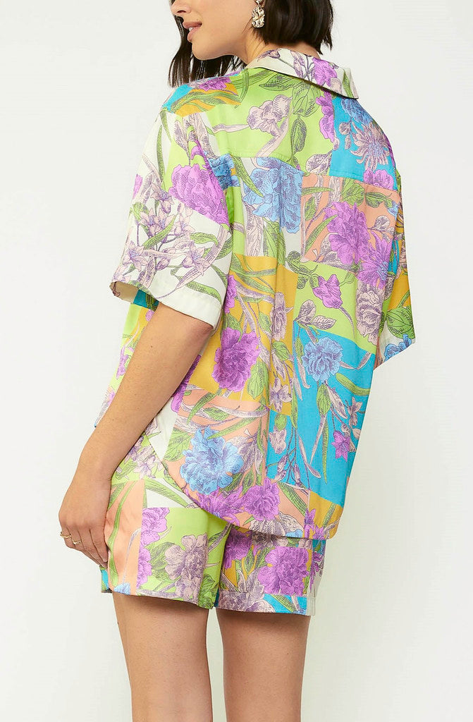 SIGHTS SET BUTTONED BLOUSE