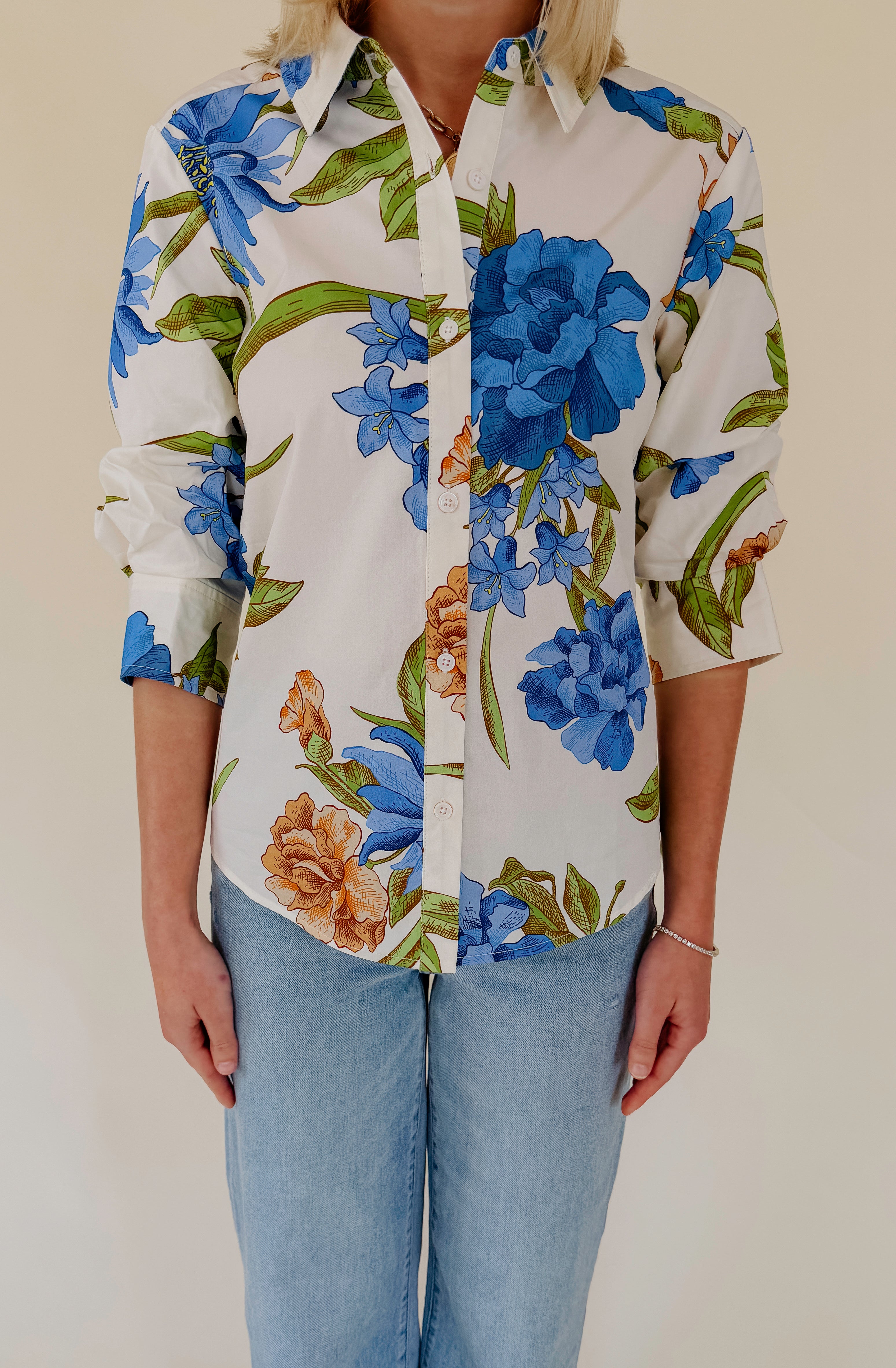 BUSINESS AS USUAL BUTTONED BLOUSE