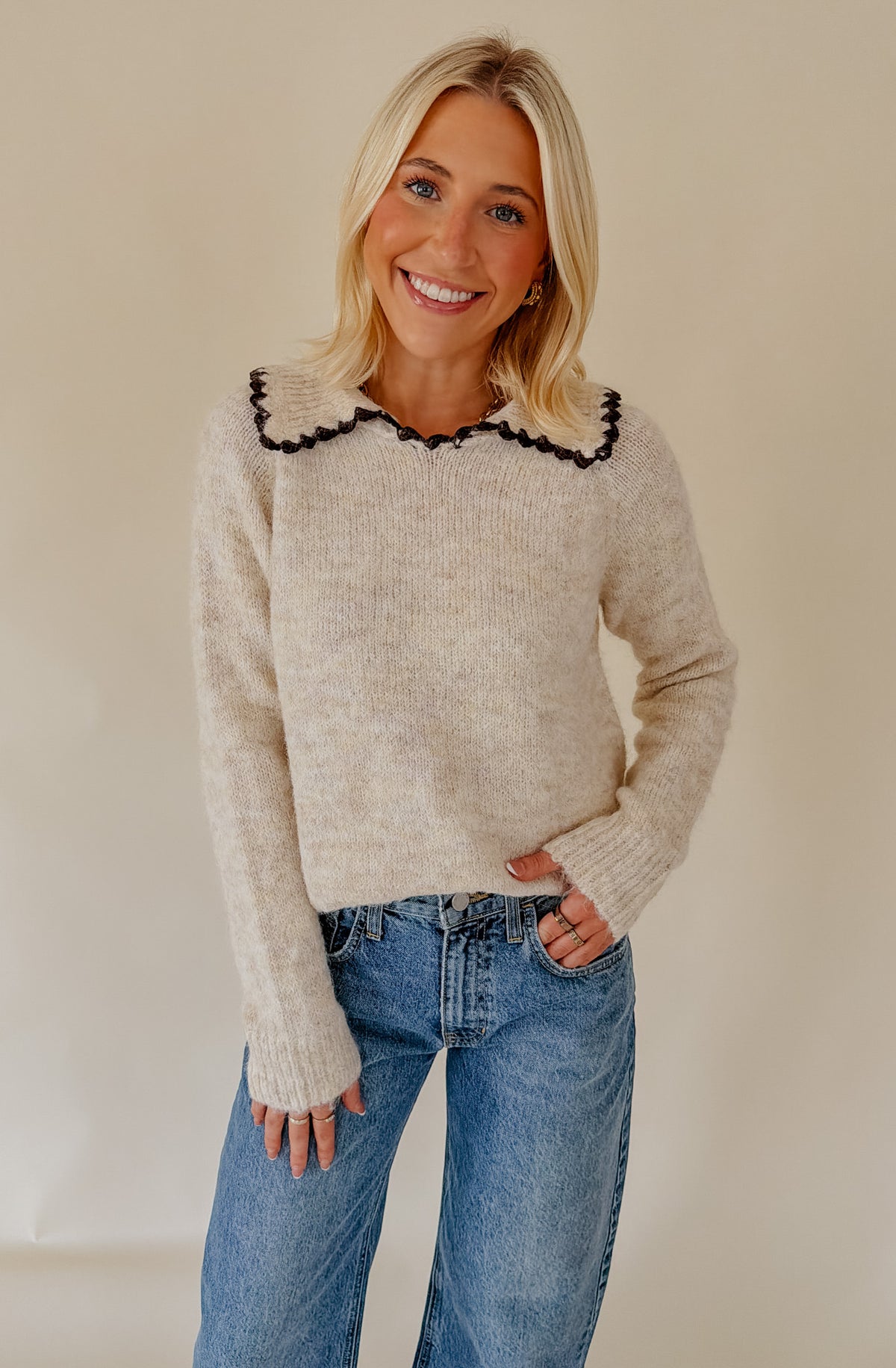 SCALLOPED CROCHET COLLARED SWEATER