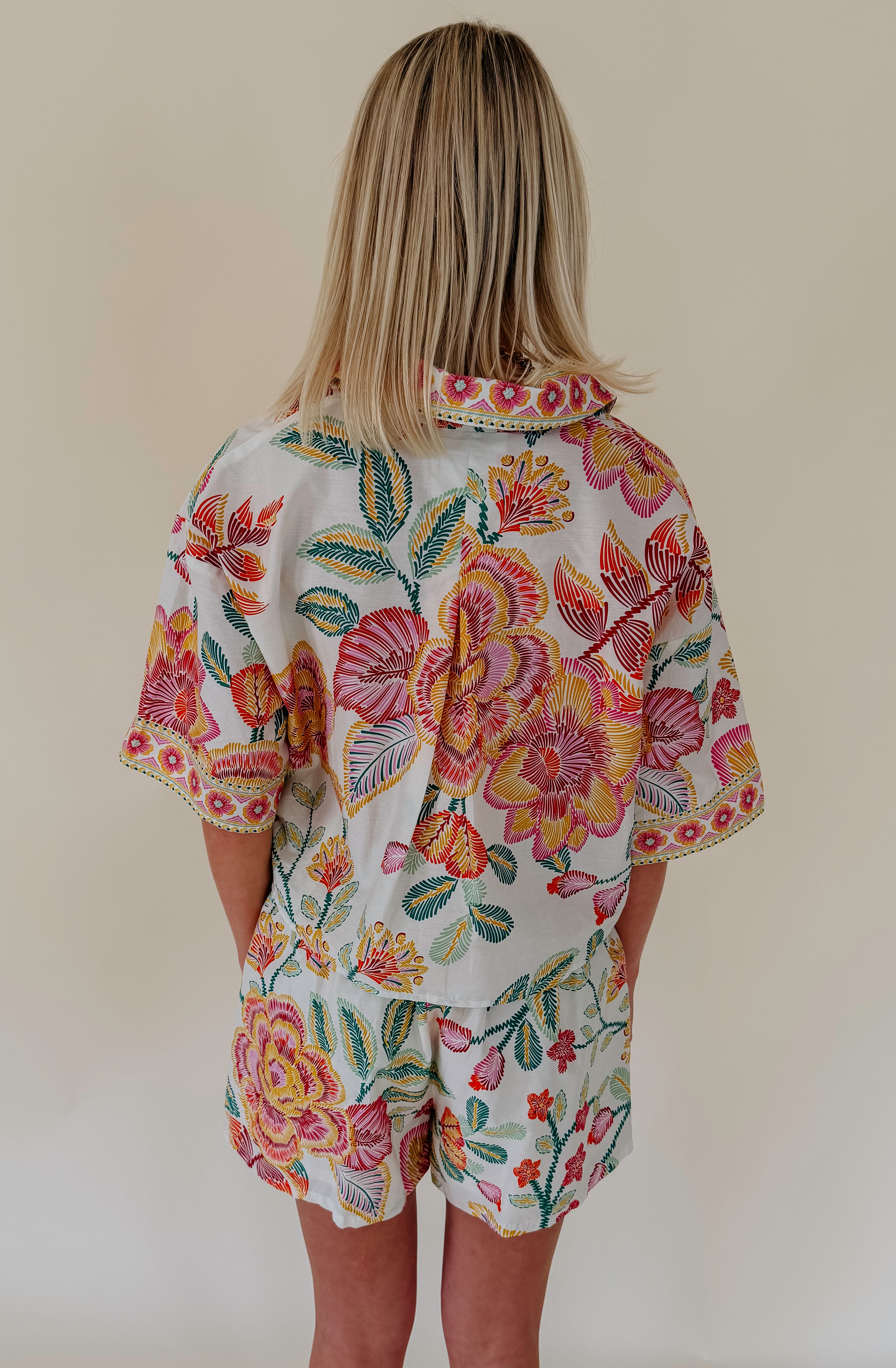PALM ROYALE CROPPED BLOUSE