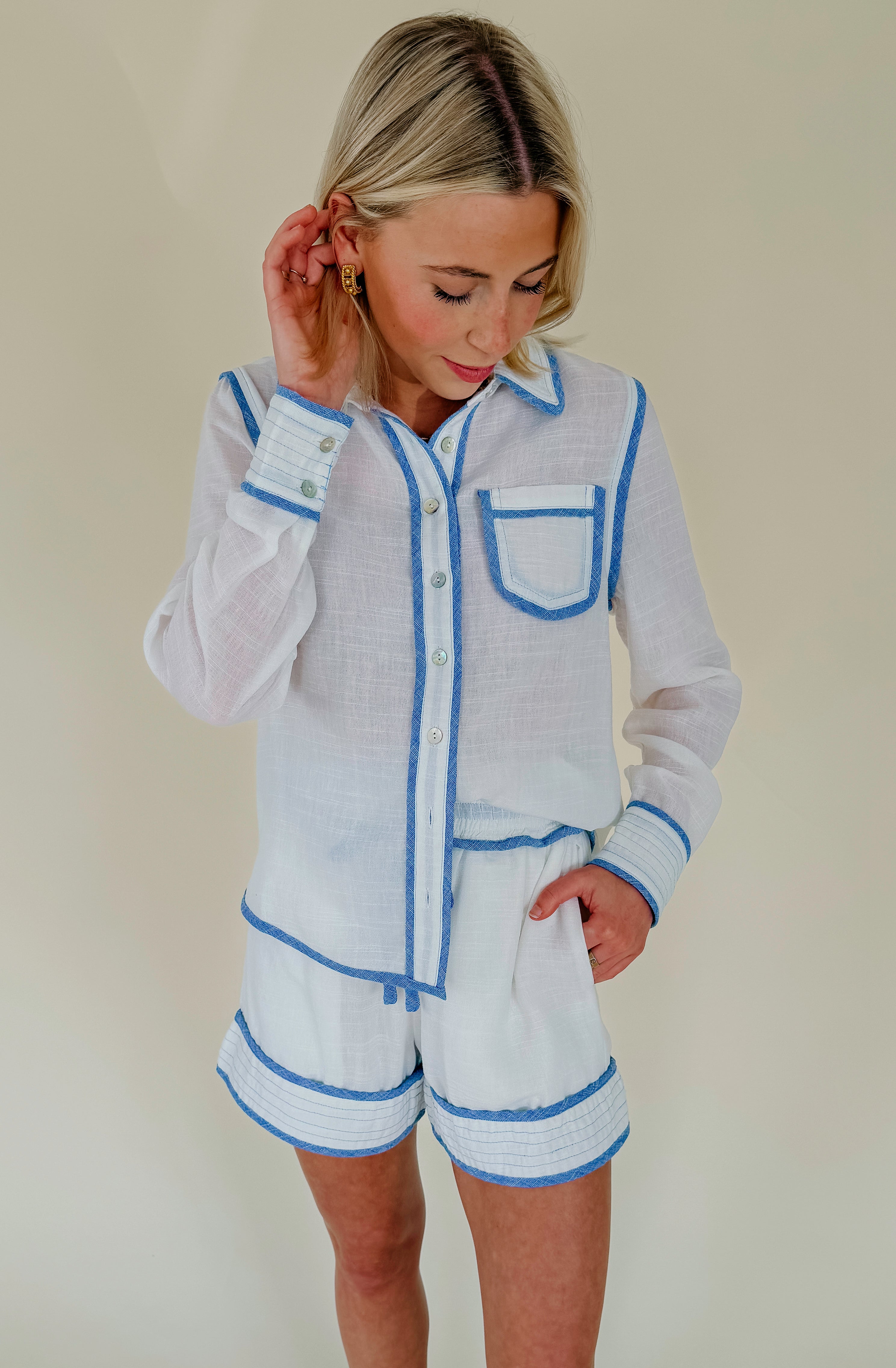 OCEAN FRONT BUTTON DOWN