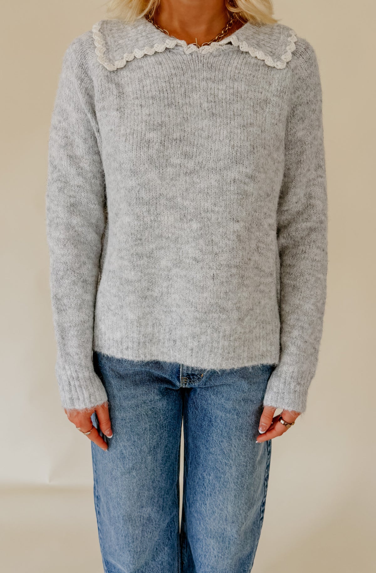 SCALLOPED CROCHET COLLARED SWEATER