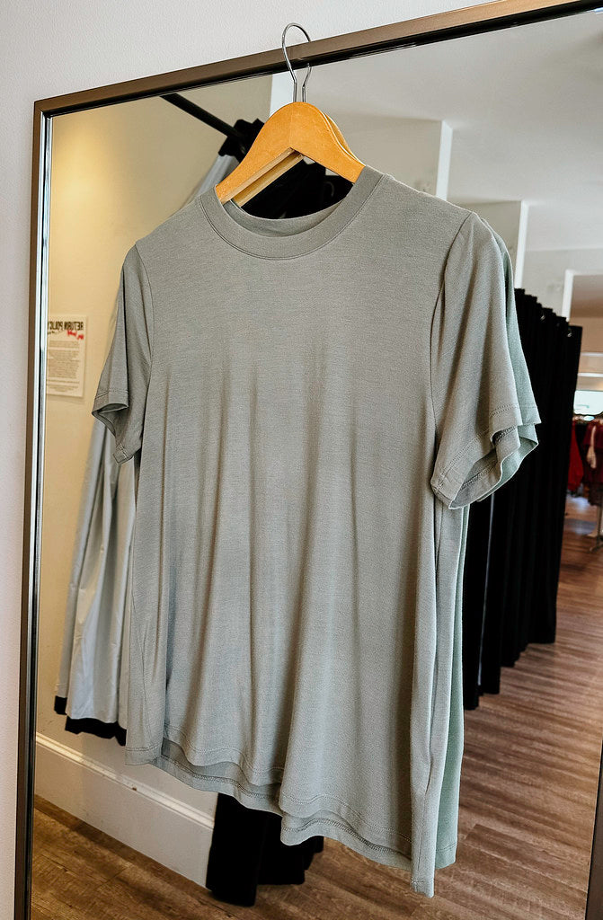 KIM LOOSE TEE