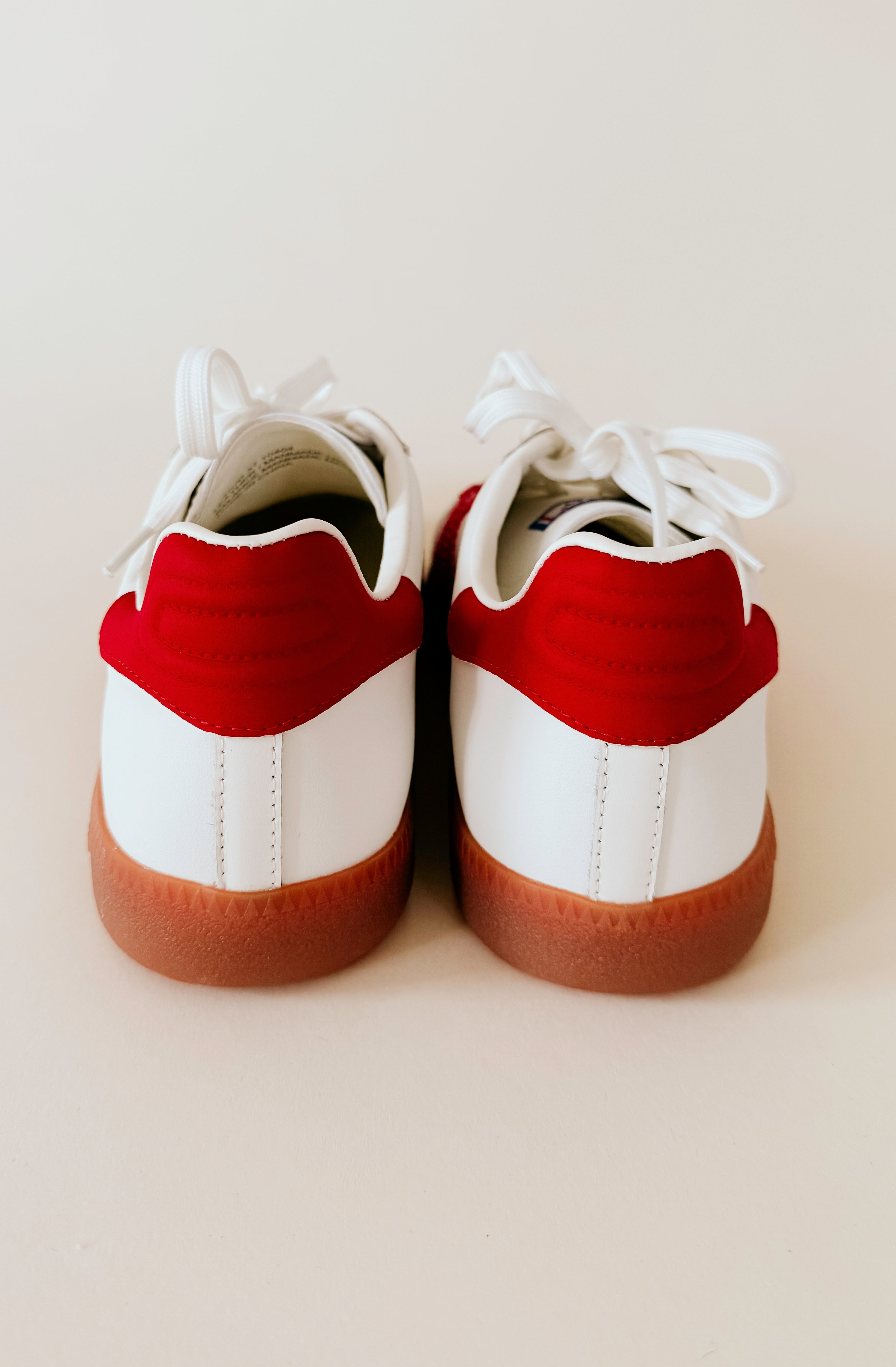 BACK 70 CLOUD SNEAKERS IN RED