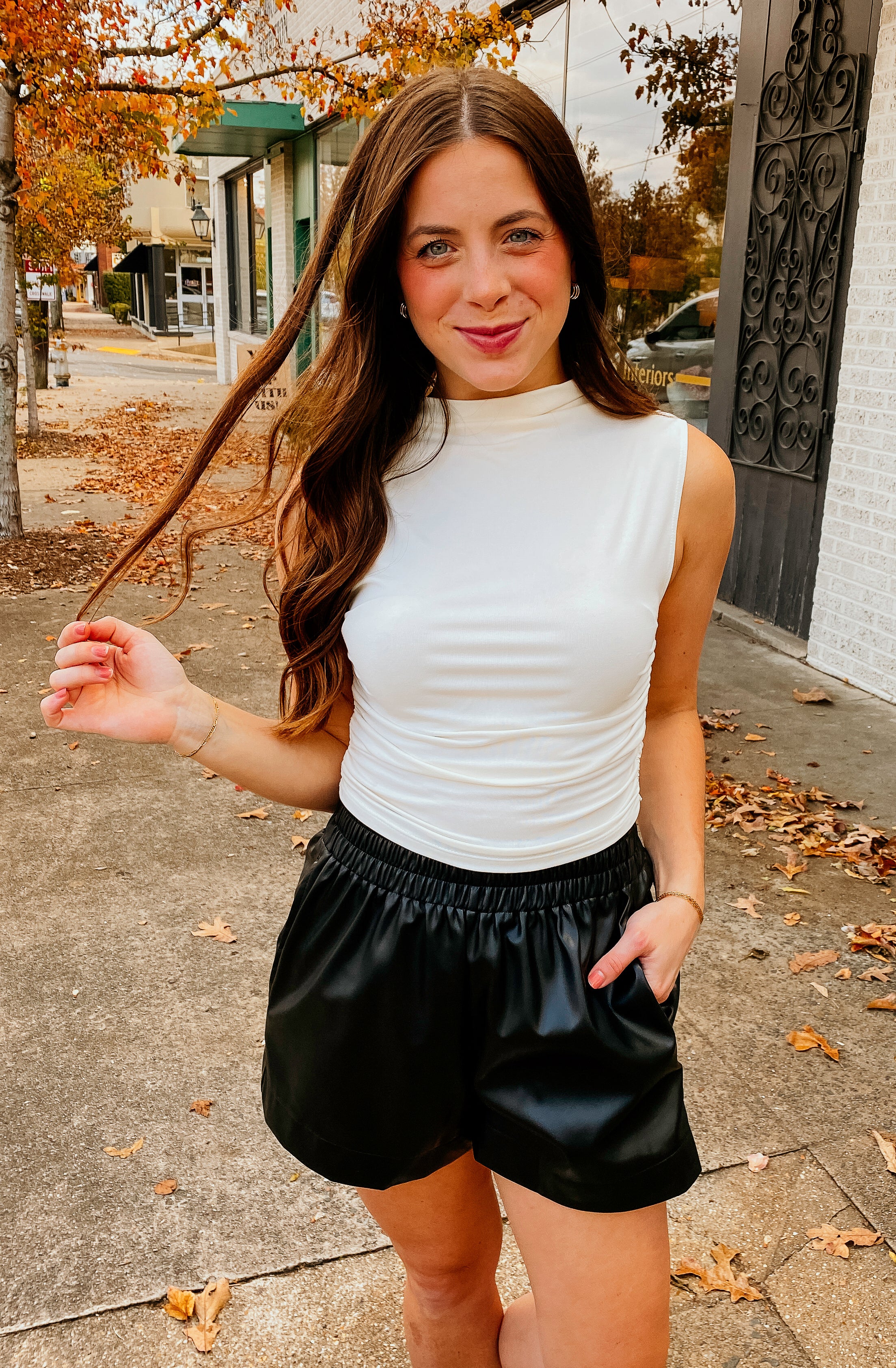 FAUX SHO FAUX LEATHER SHORTS
