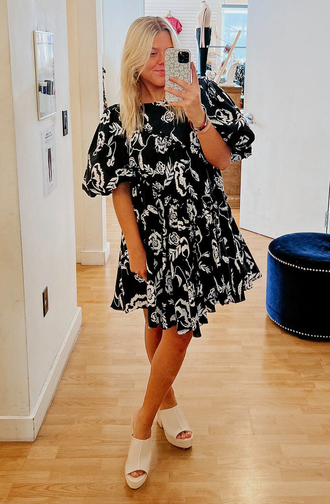 THE DRESS