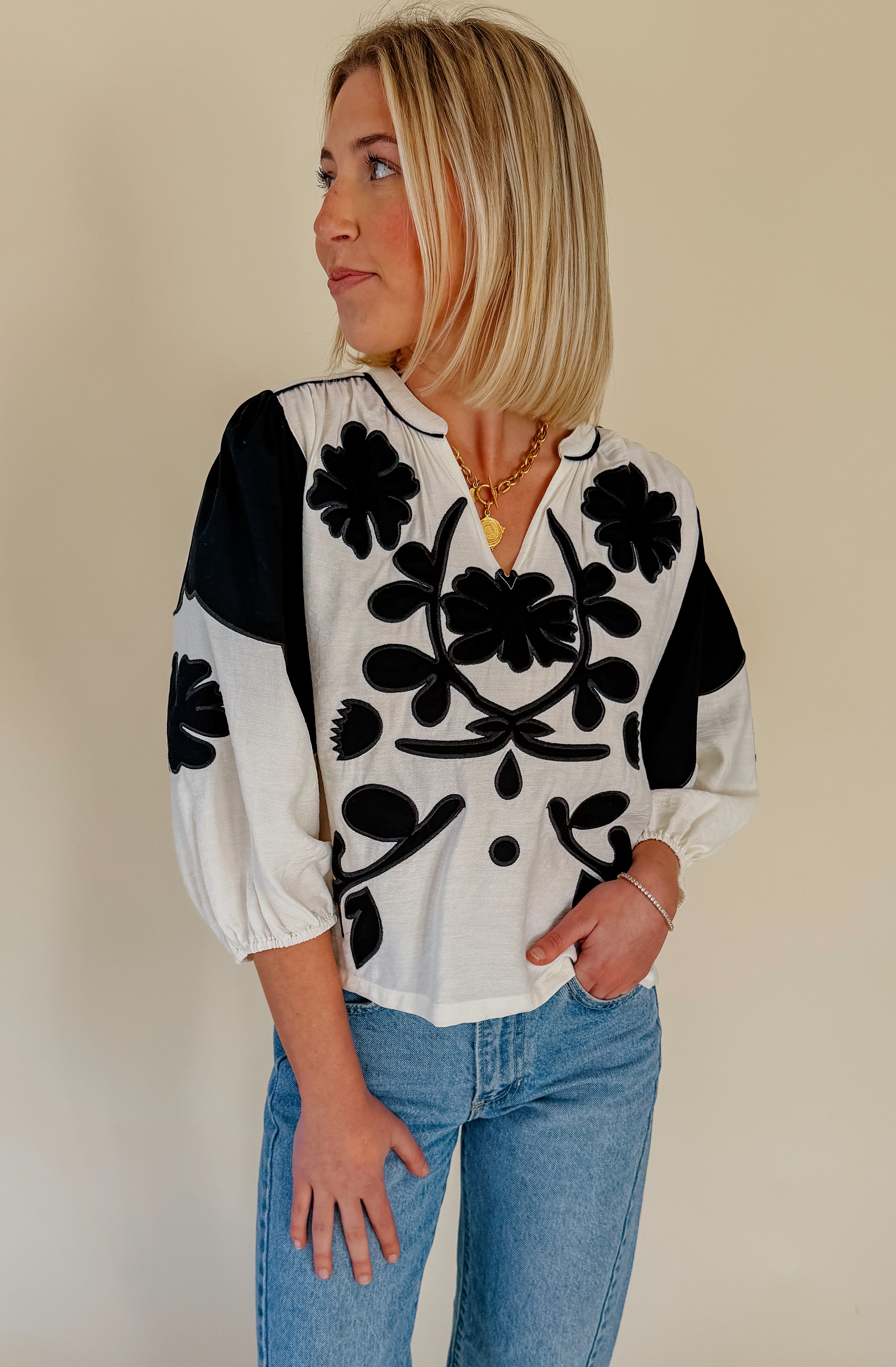 CHANGE OF SEASONS FLORAL BLOUSE