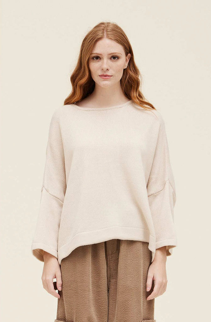 FALL CREW LIGHT KNIT SWEATER