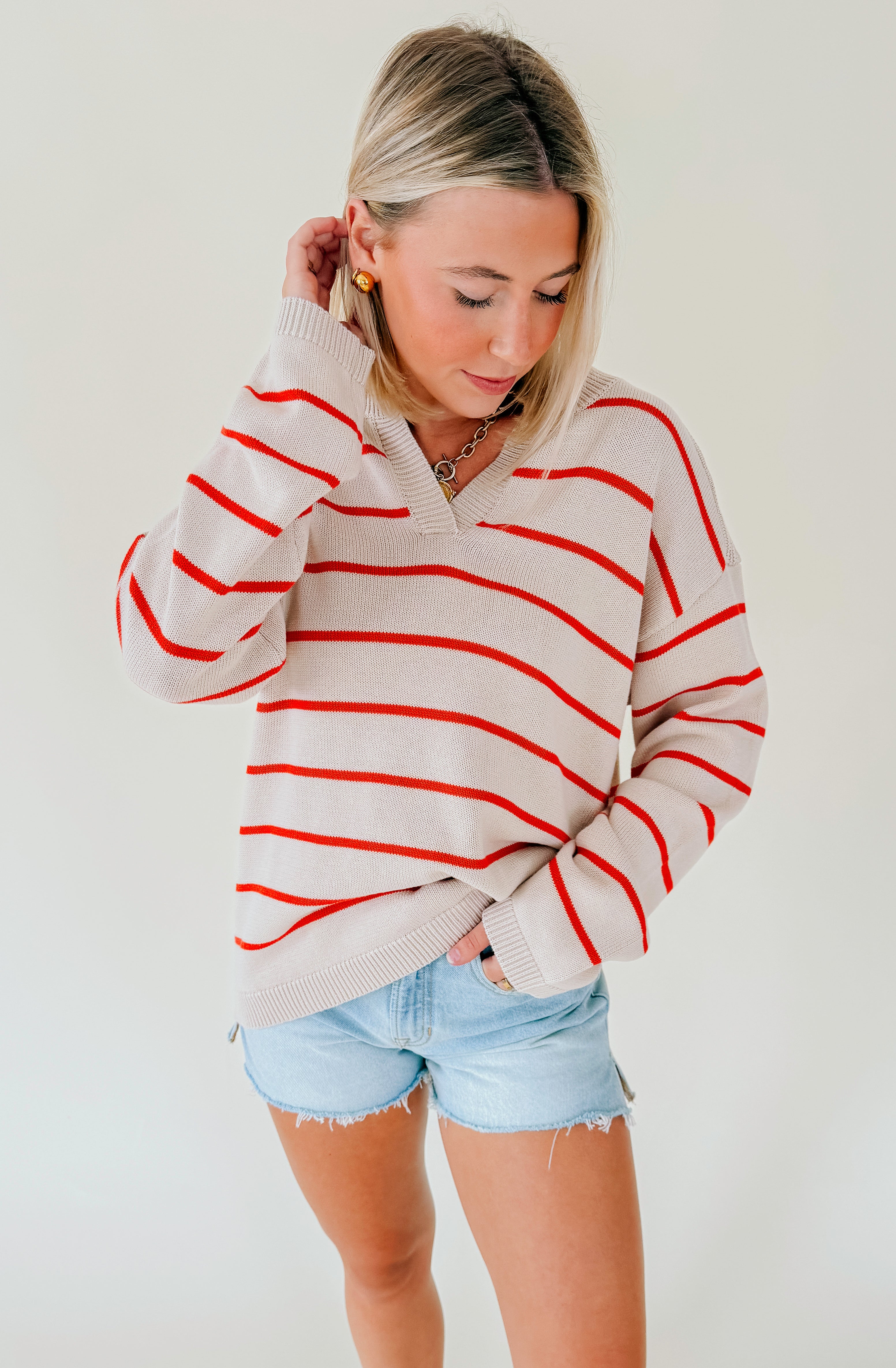 ICED LATTE STRIPED SWEATER
