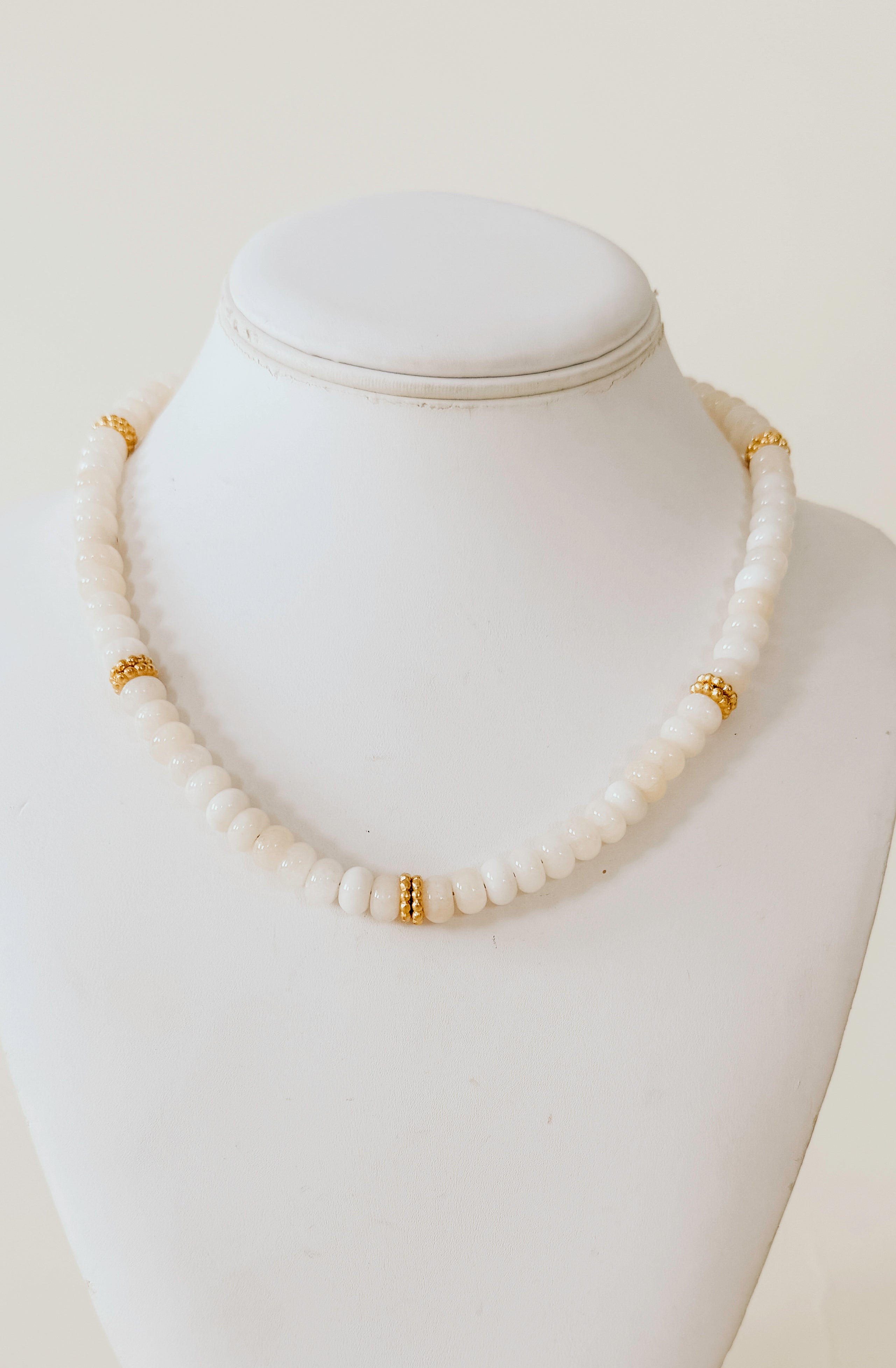 SUSAN SHAW LOLLY NECKLACE