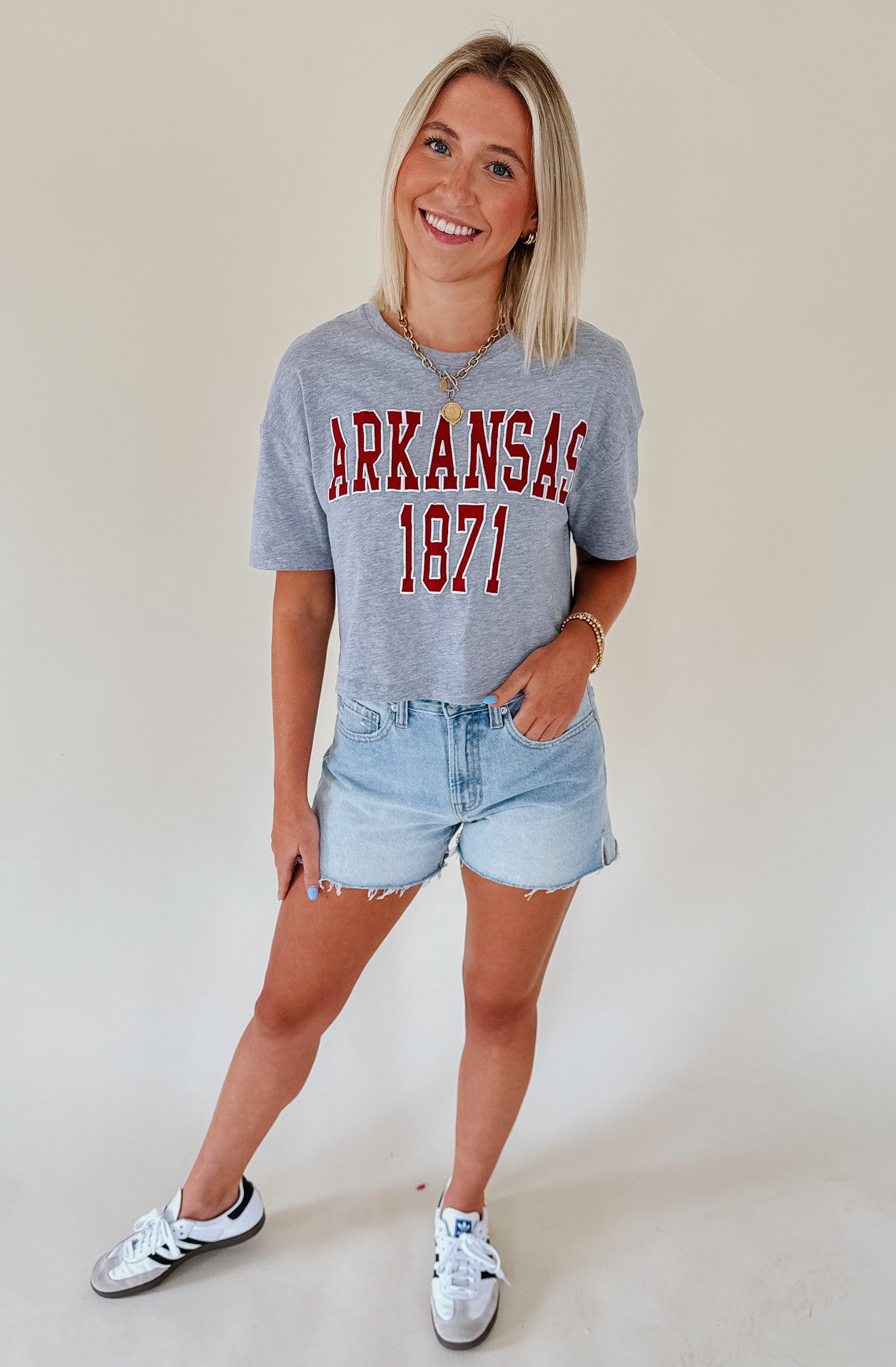 ARKANSAS CROPPED PUFF LETTERED TEE