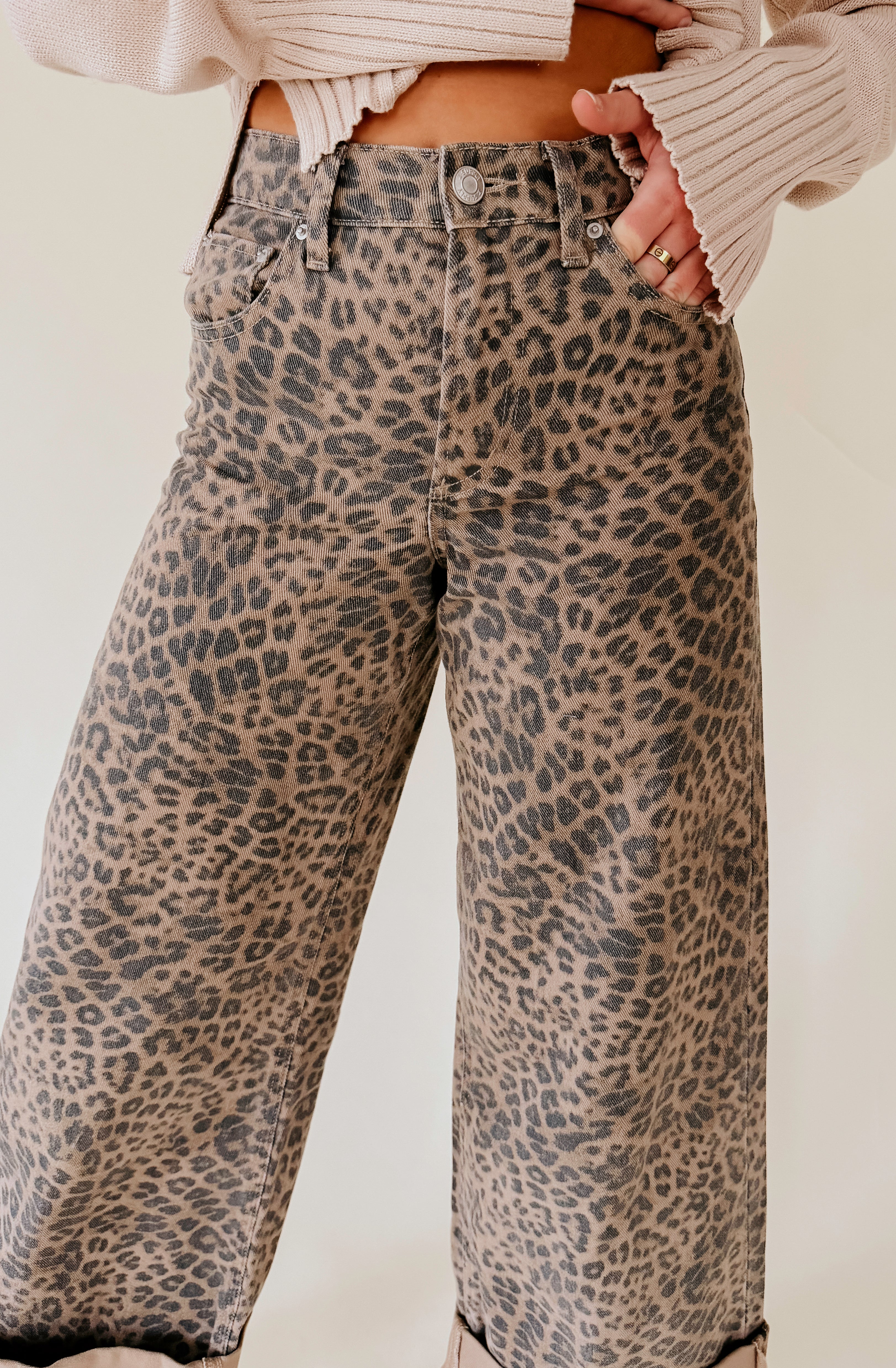 Z SUPPLY MARLI DENIM LEOPARD PANTS