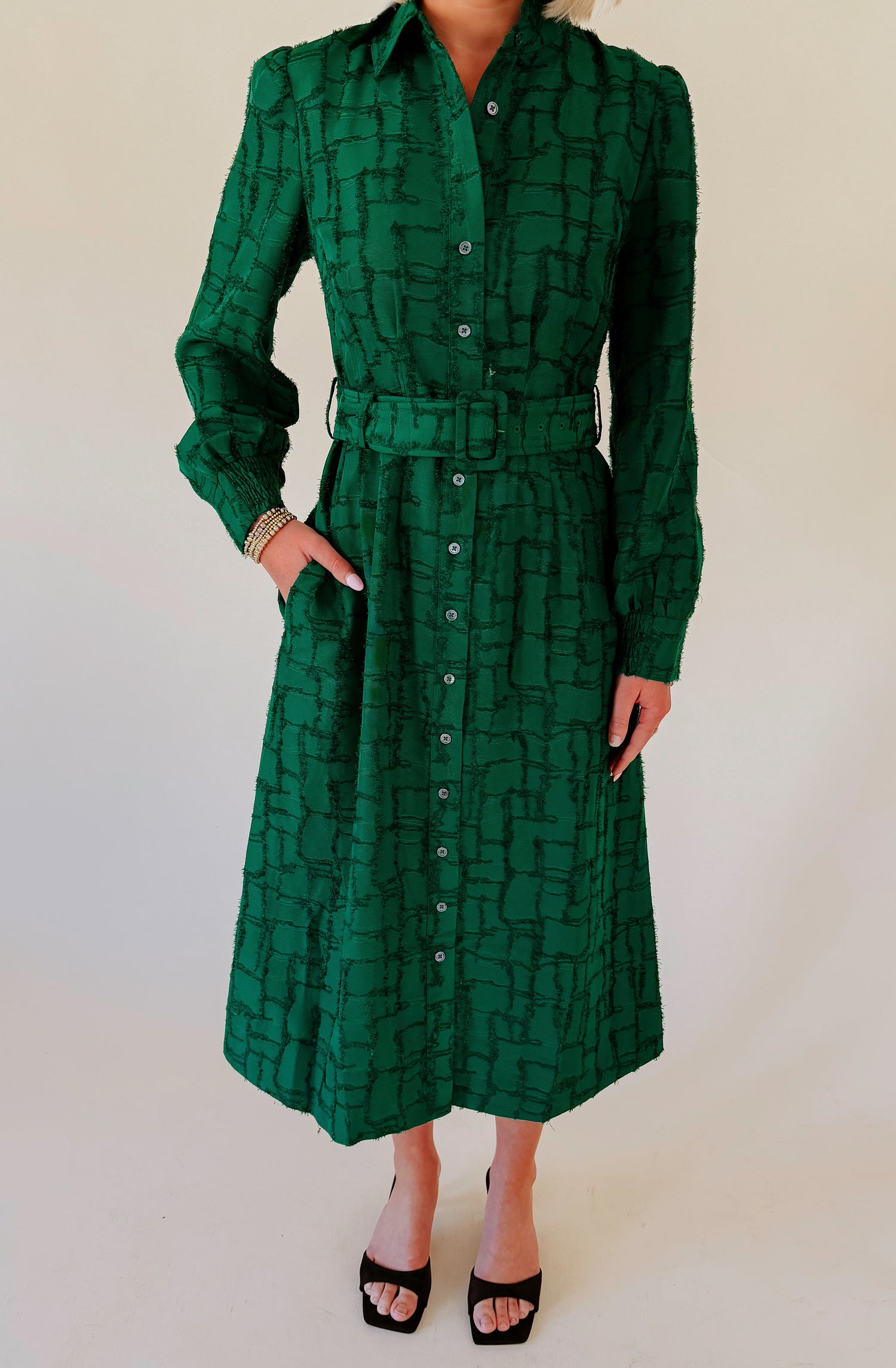 HOLIDAYS IN THE HEIGHTS BELTED MIDI DRESS