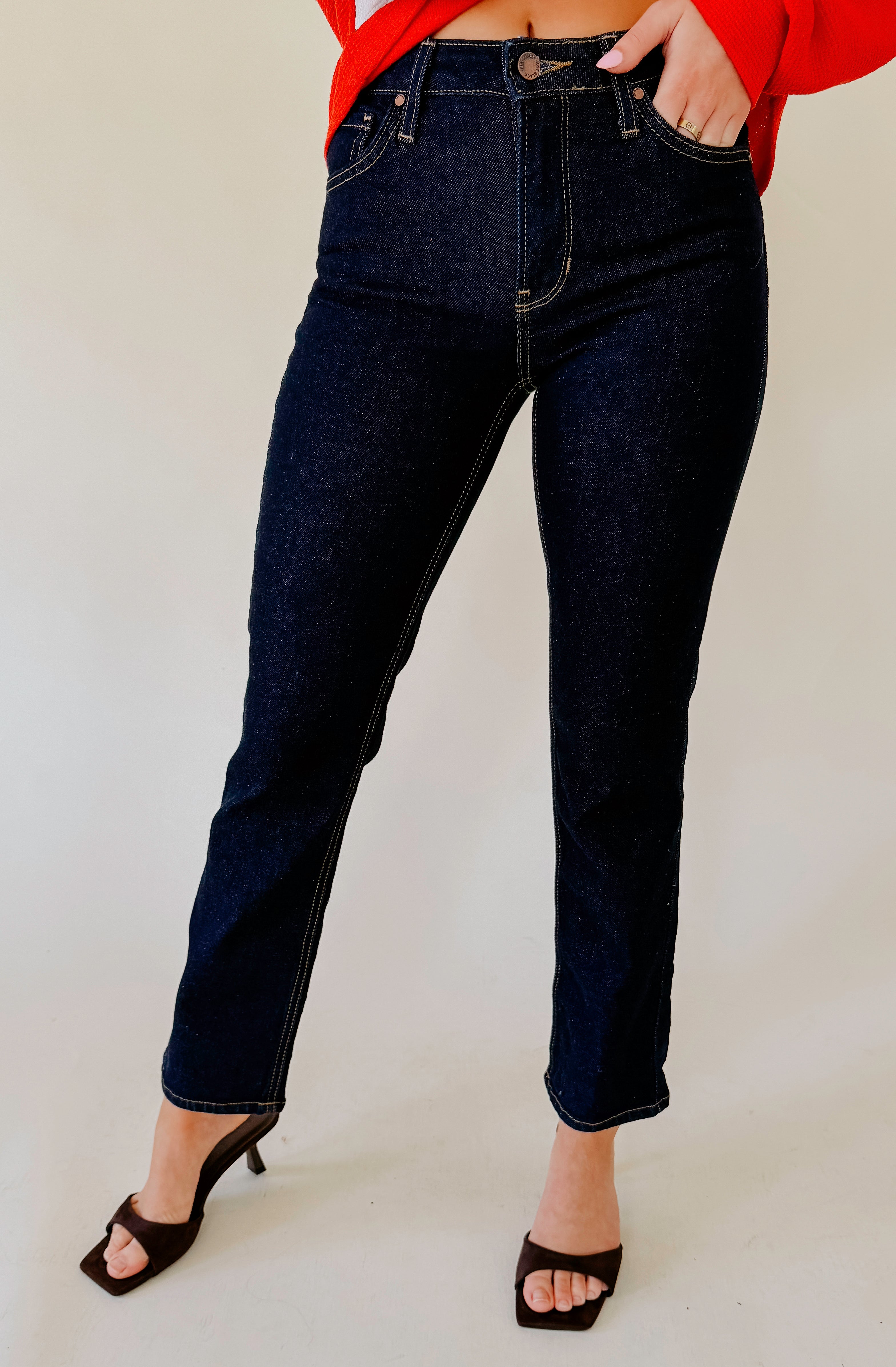 JUST BLACK CLEAN MID RISE STRAIGHT DENIM