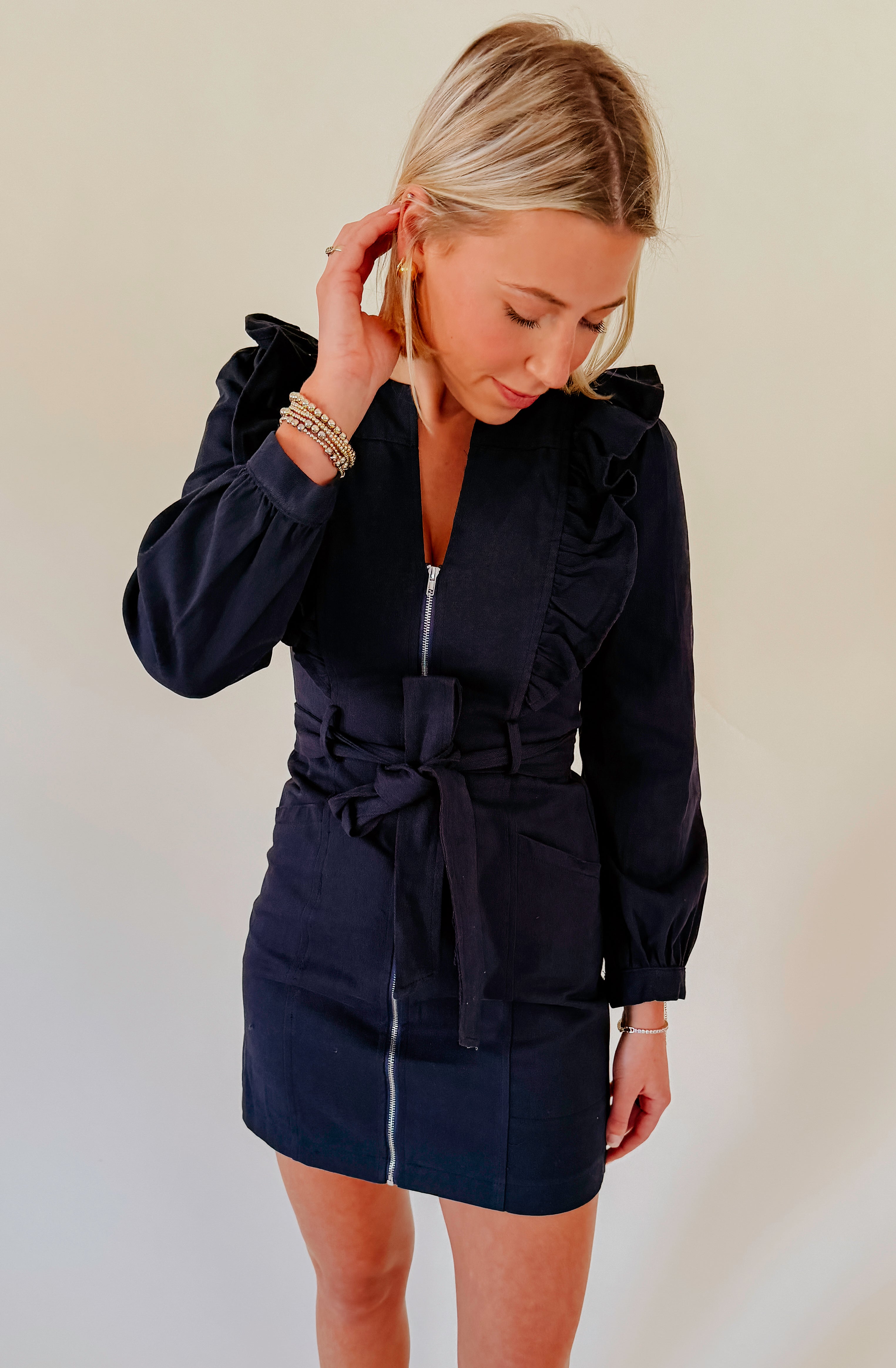 WHATS THE STITCH BELTED DRESS