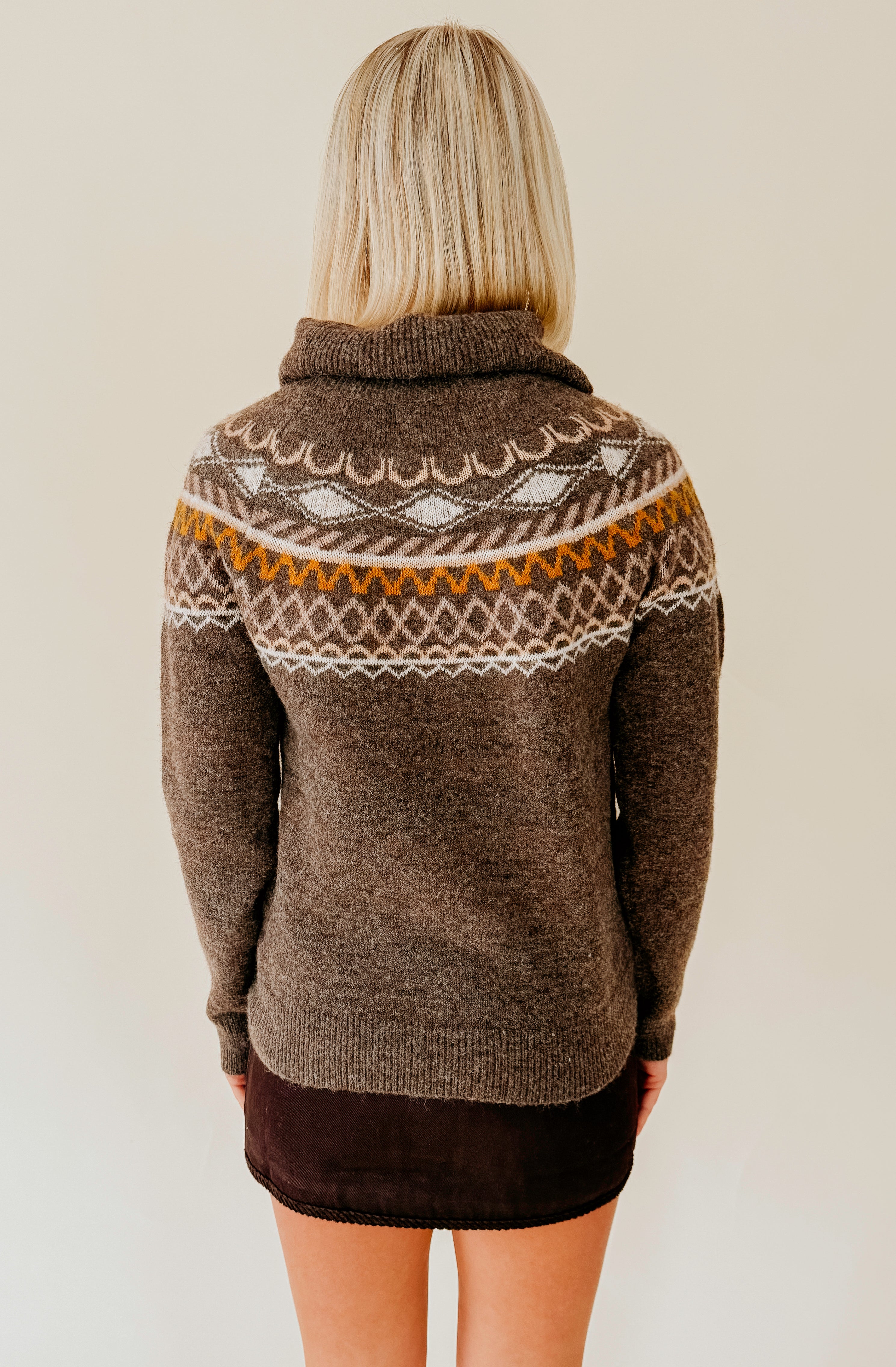HEARTLOOM MASON TURTLENECK SWEATER