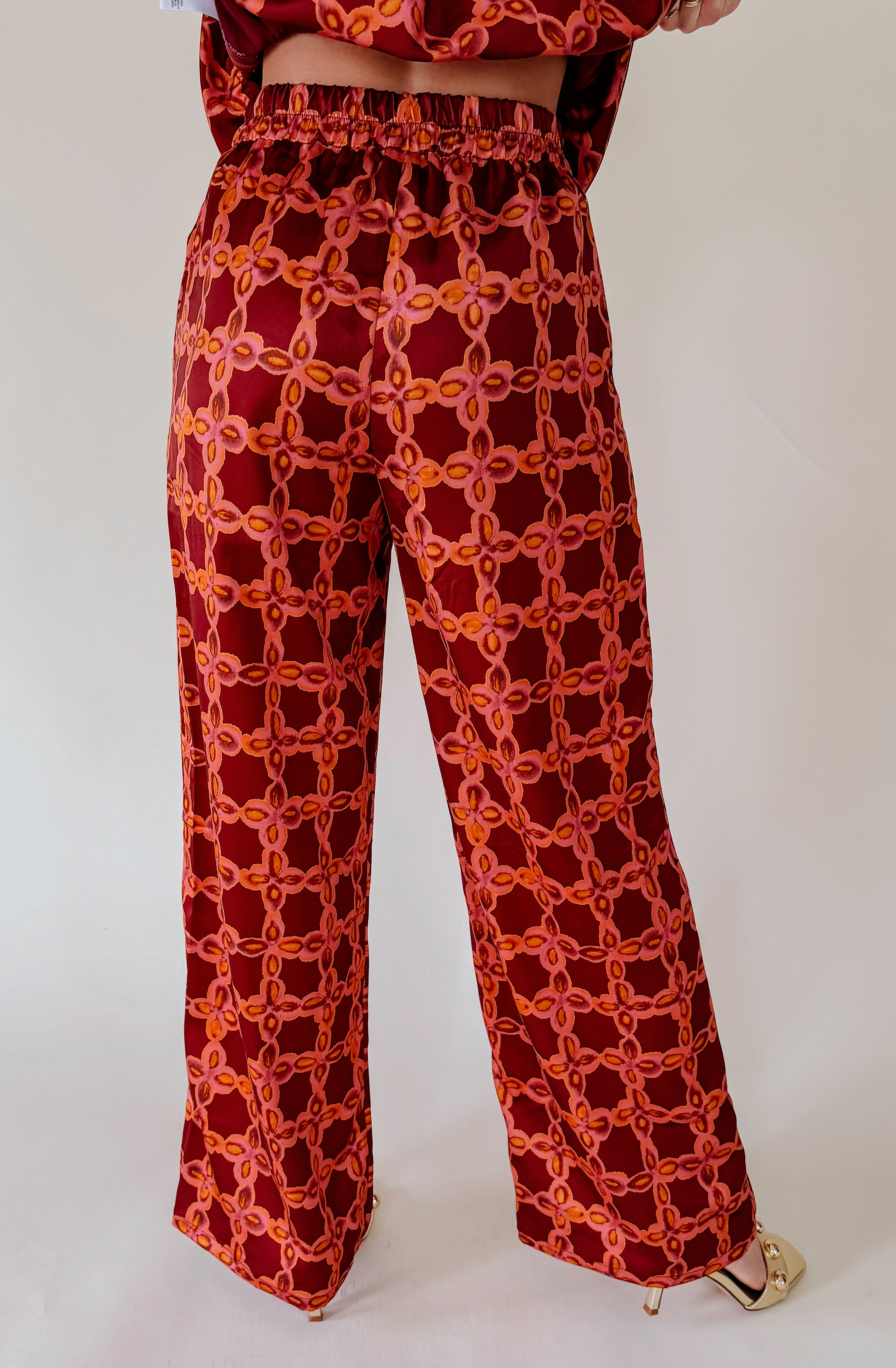 SHOW OUT RELAXED PANT