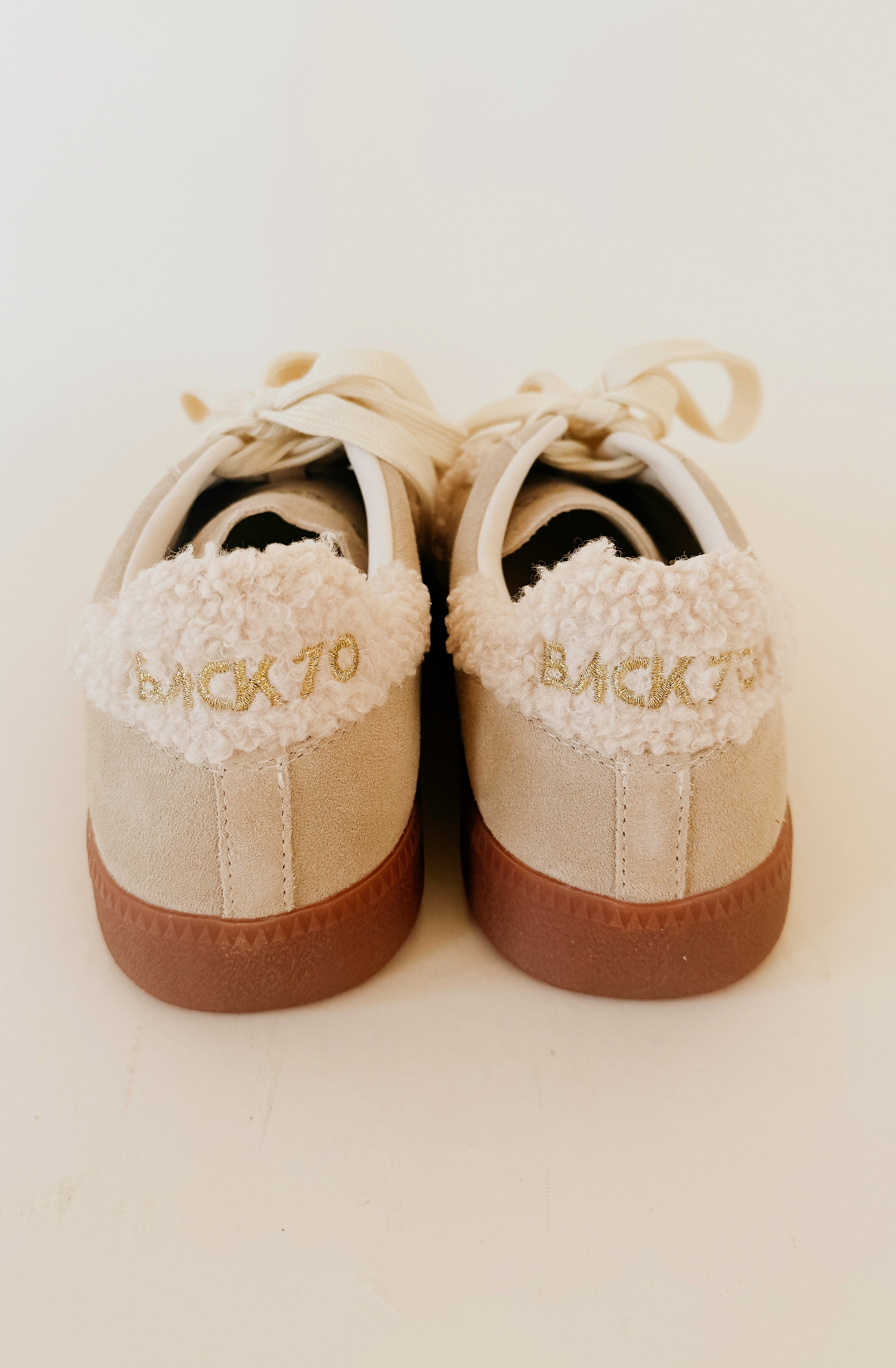 BACK 70 CLOUD 6N SNEAKER
